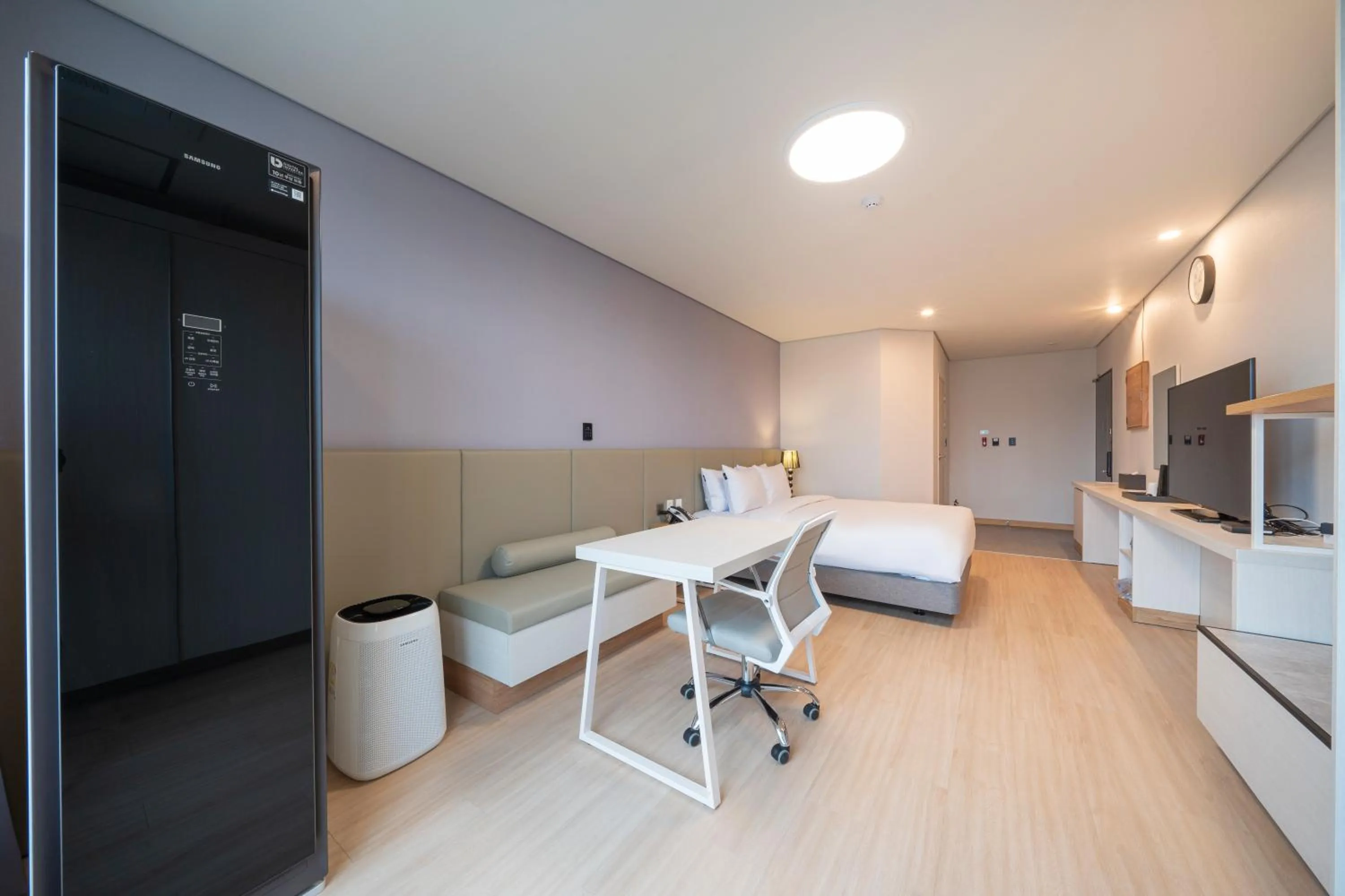 Photo of the whole room in Best Western Asan Hotel