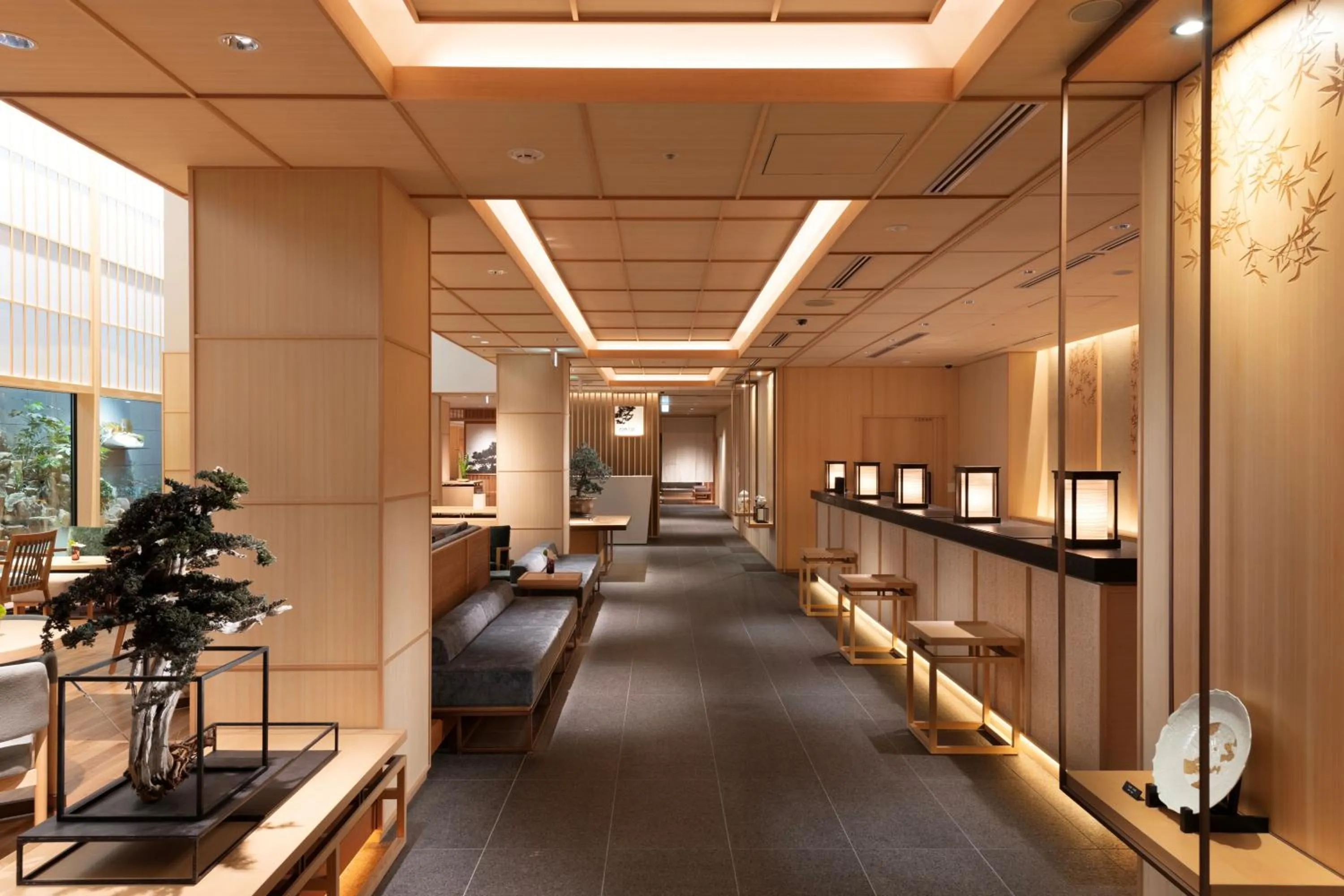 Lobby or reception in DoubleTree by Hilton Kyoto Higashiyama