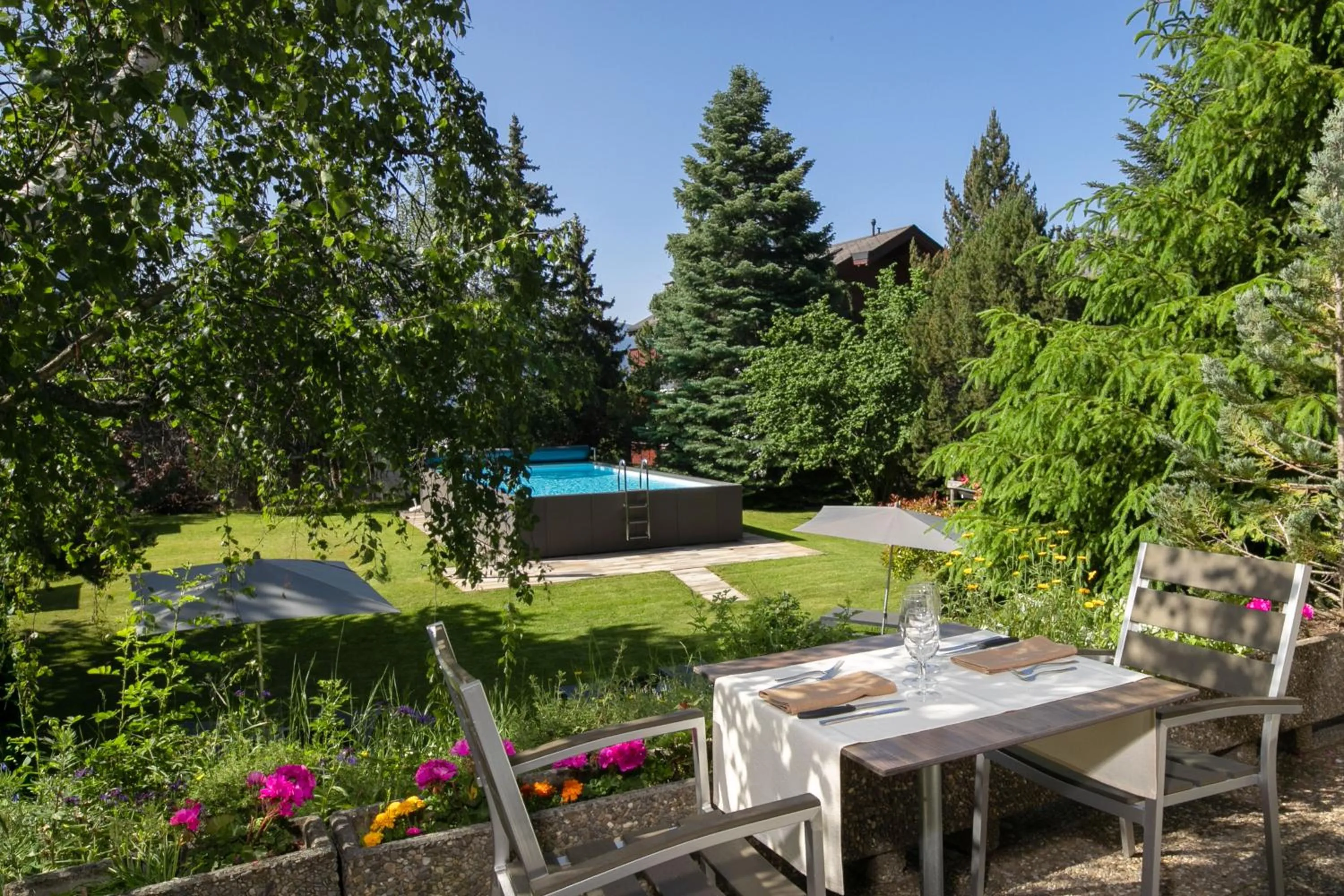 Patio in Hotel La Prairie