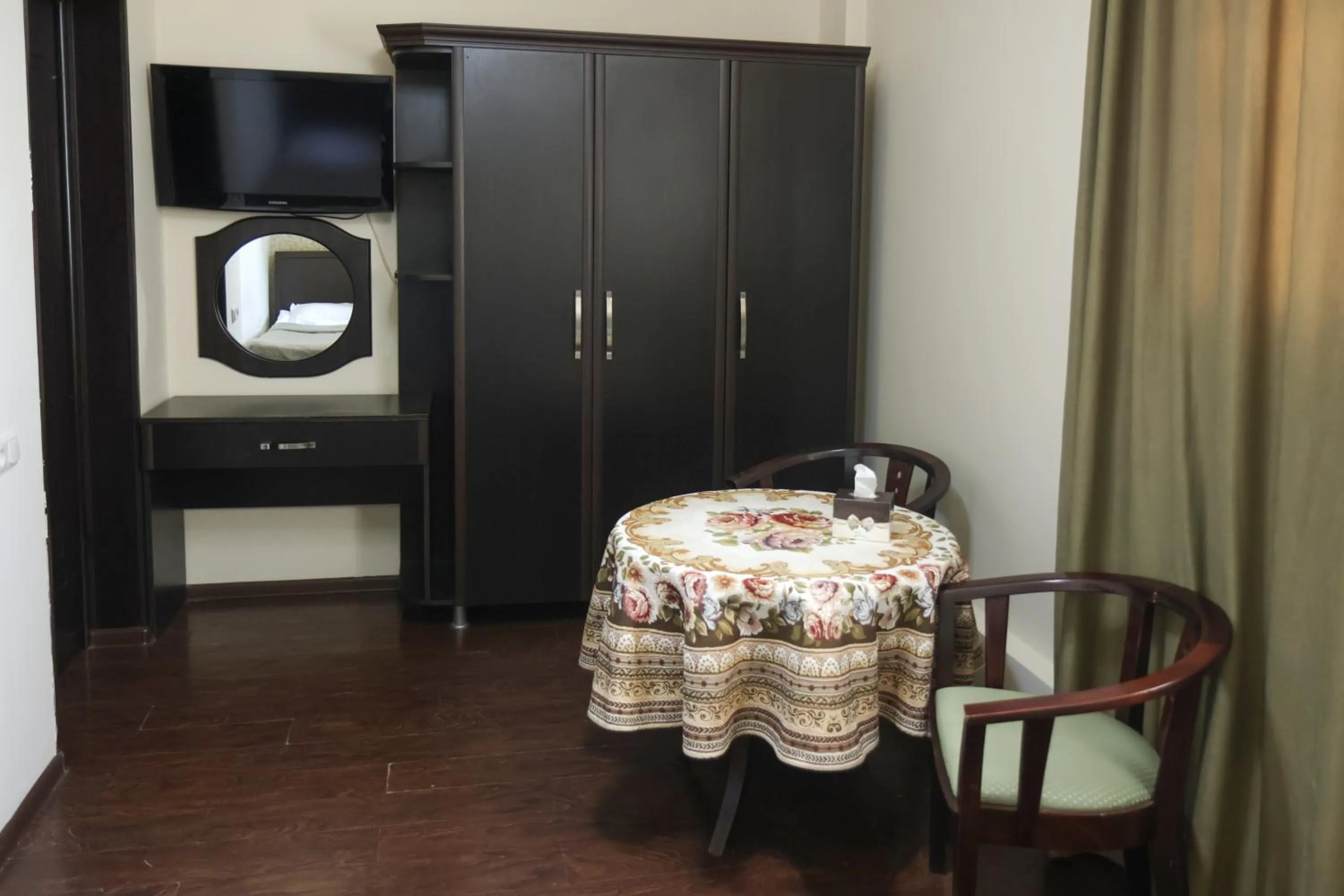 Living room in Parvana Hotel