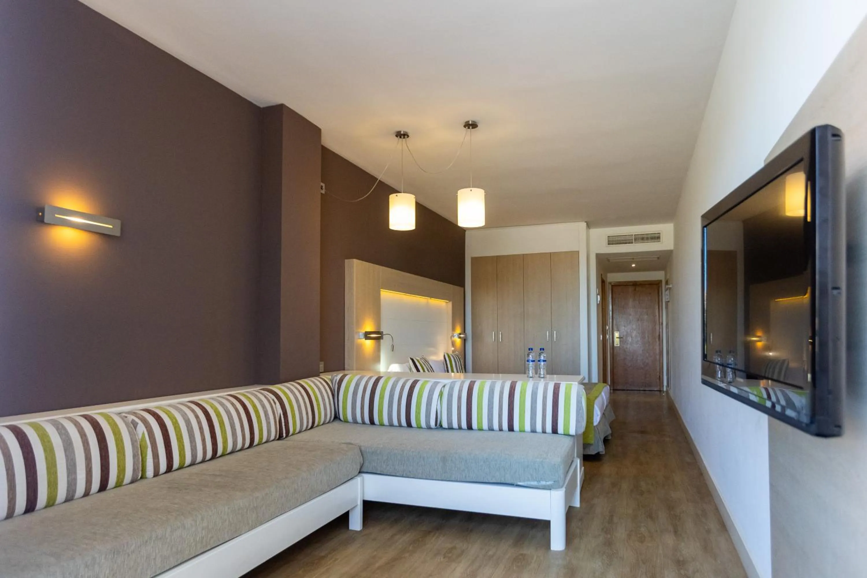 Photo of the whole room in Hotel Mariant Park