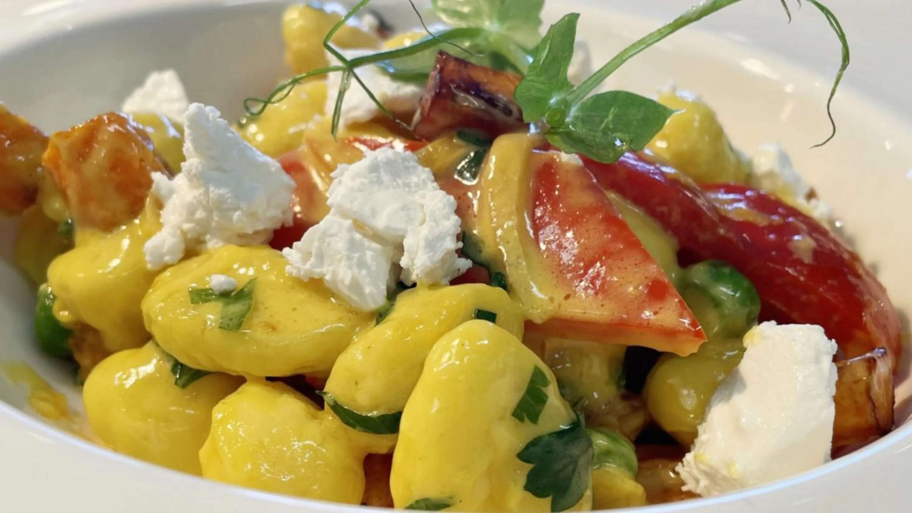 Restaurant/places to eat in Holiday Inn Werribee by IHG