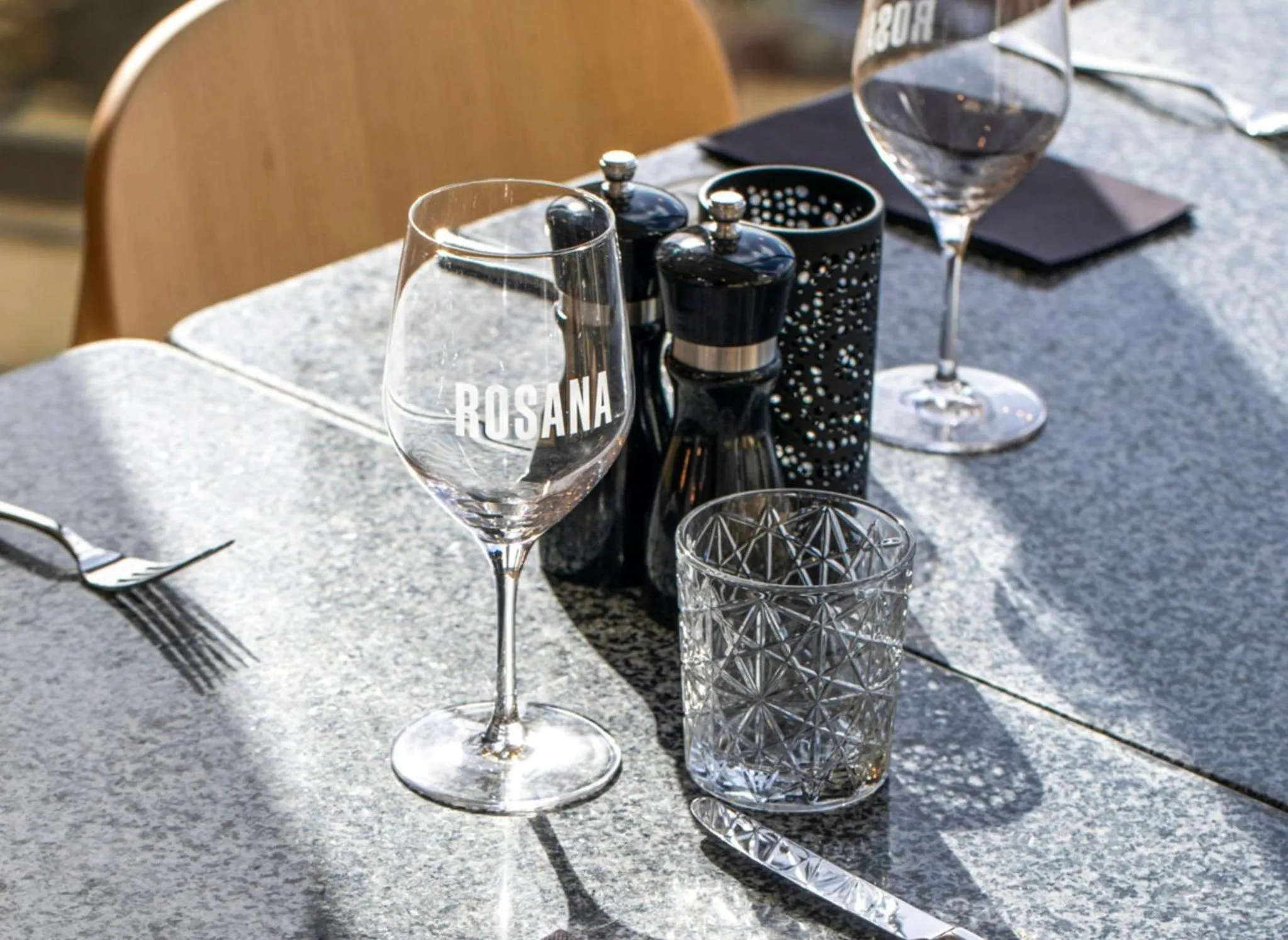 Restaurant/places to eat in Holiday Inn Werribee by IHG