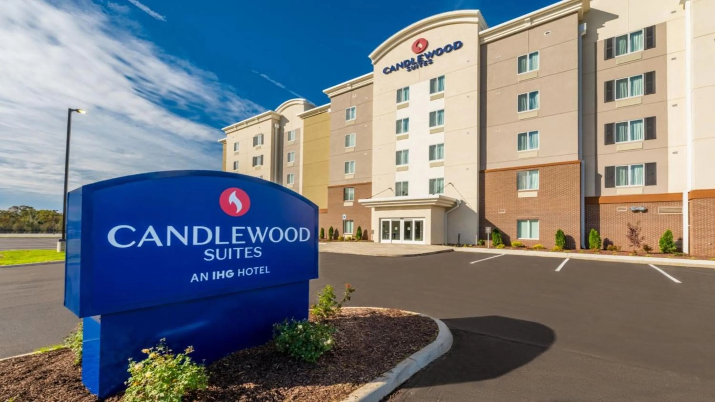 Property building in Candlewood Suites - Ocala I-75 by IHG