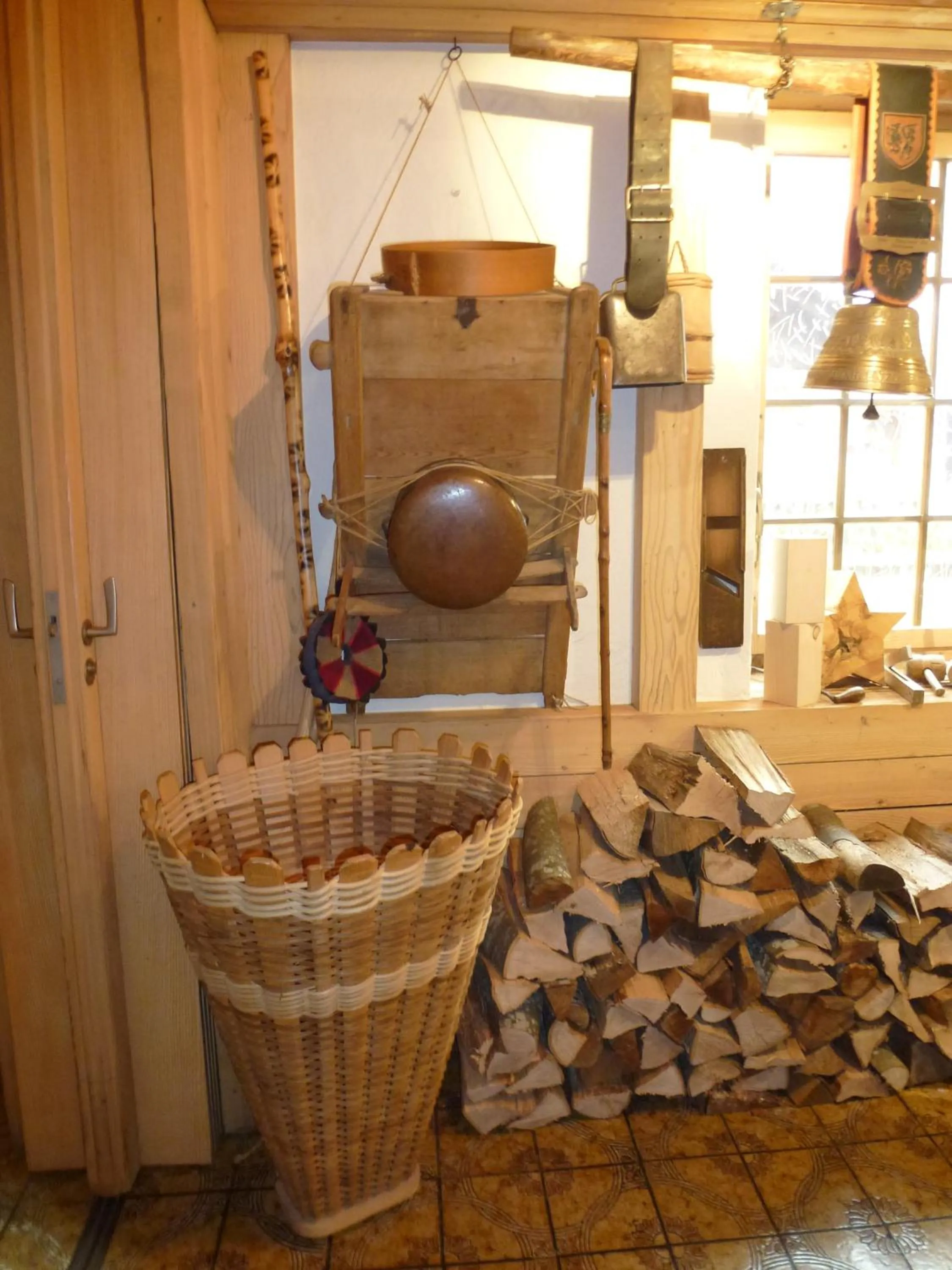 Decorative detail in Post Hardermannli