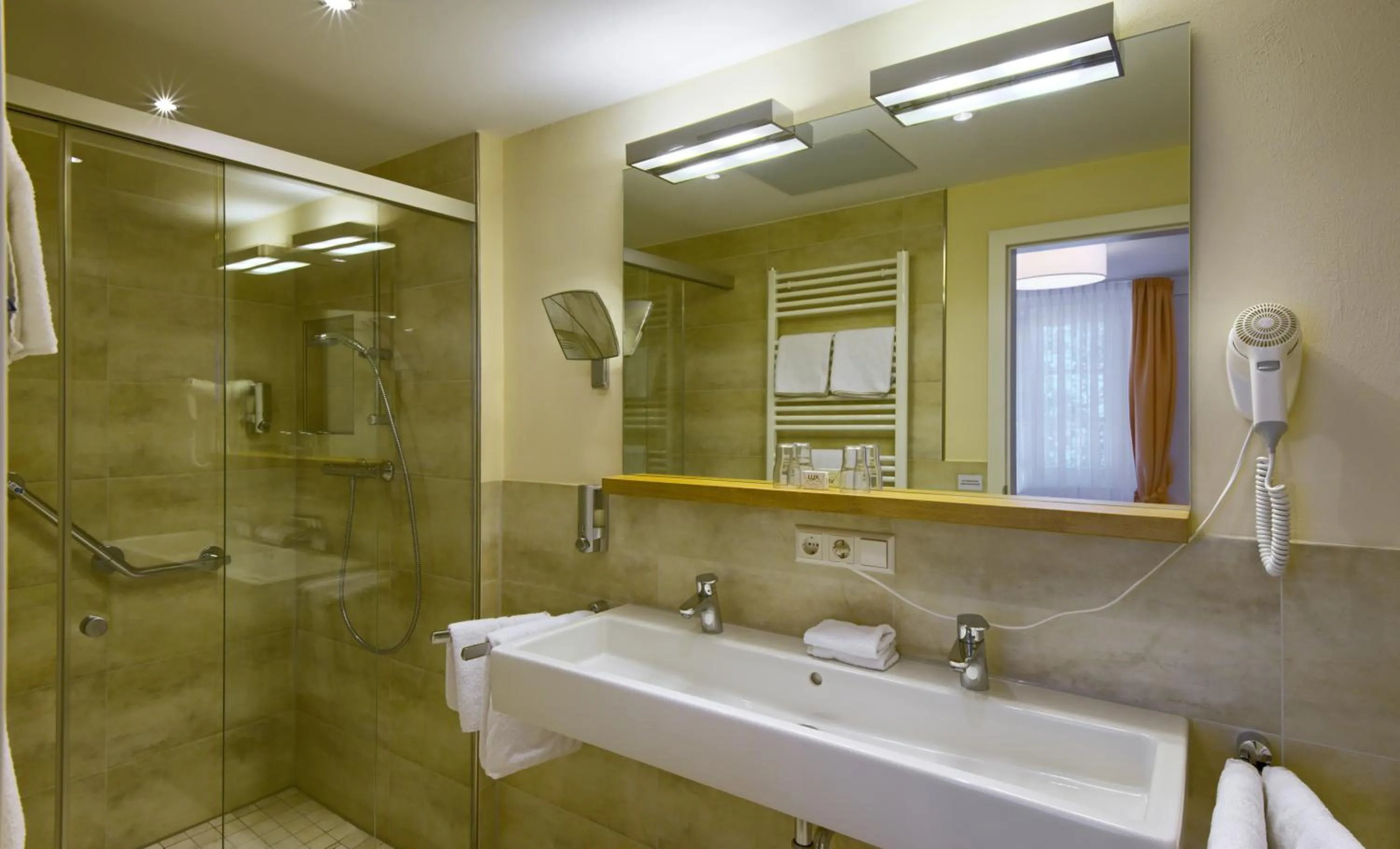 Bathroom in Flair Hotel Schwanen