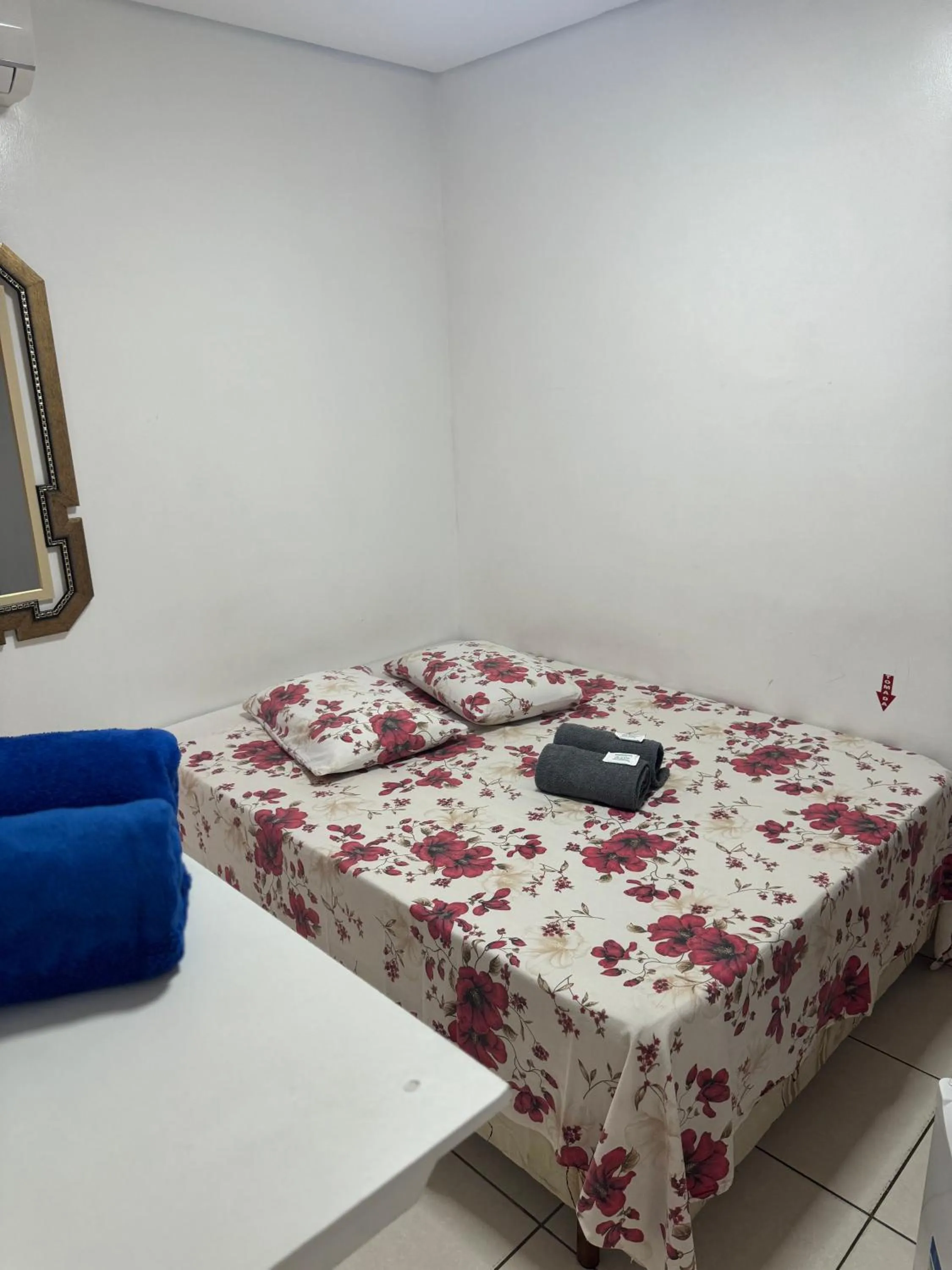 TV and multimedia, Bed in Pousada Bella Vista