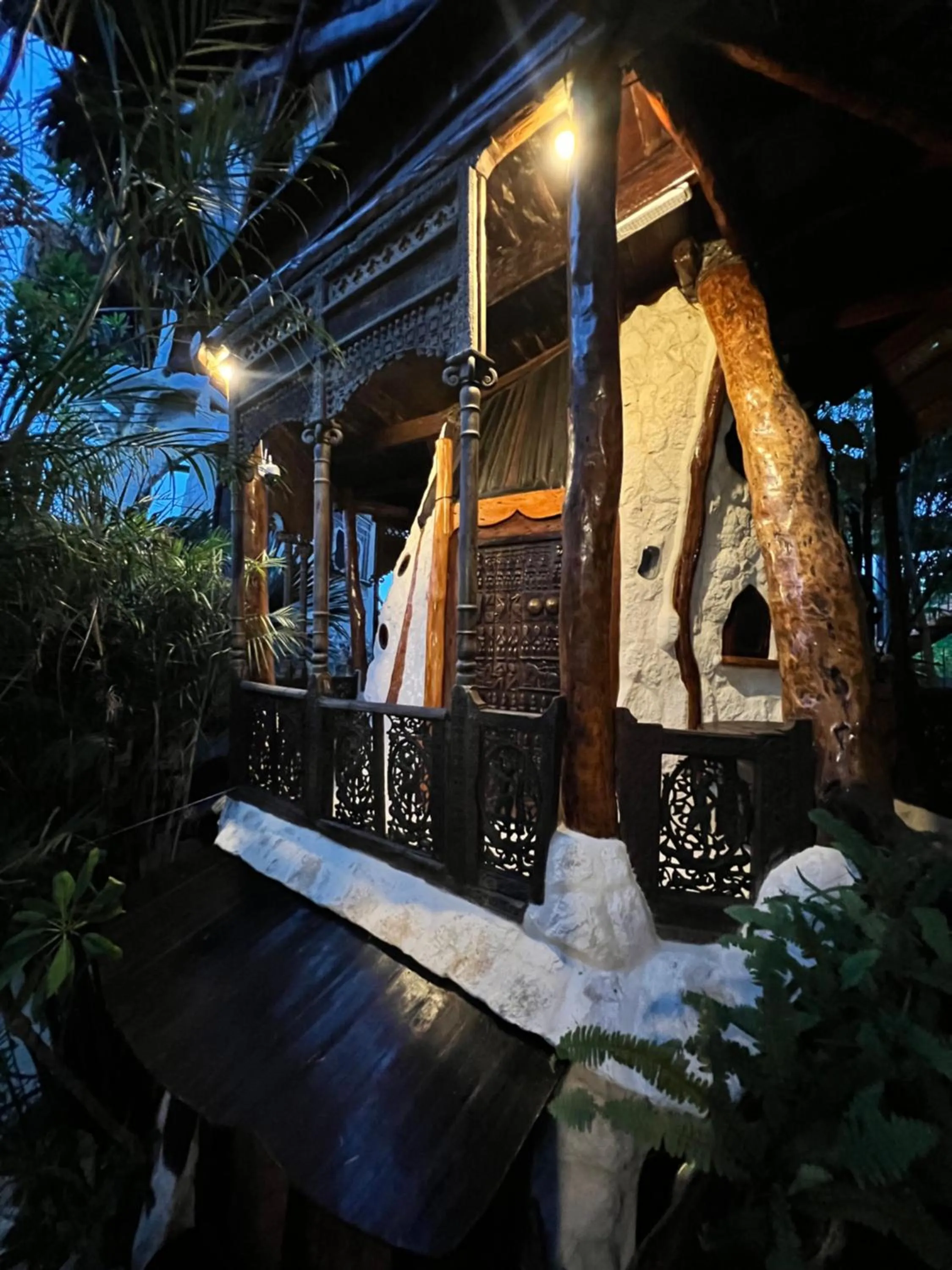 Property building in La Quinta Orquídea