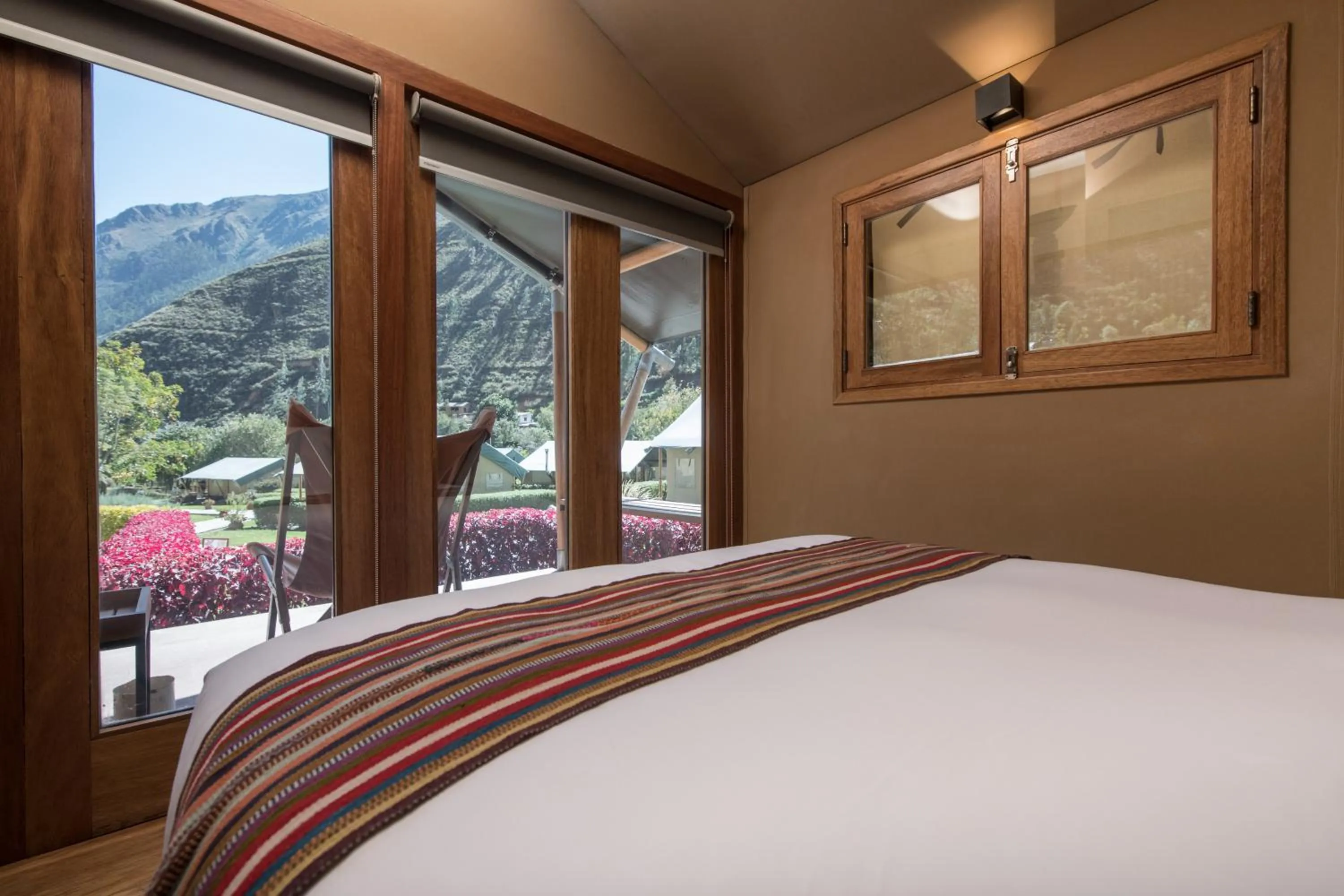 Bed in Las Qolqas EcoResort Ollantaytambo