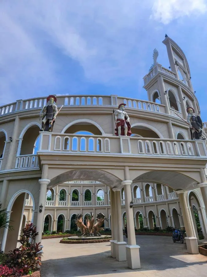 Chevilly Resort & Camp