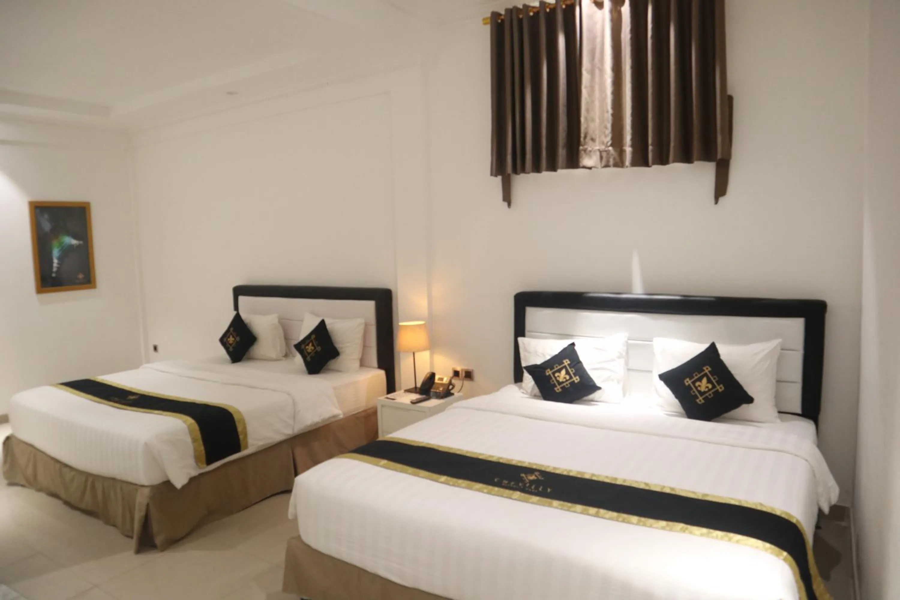 Bed in Chevilly Resort & Camp