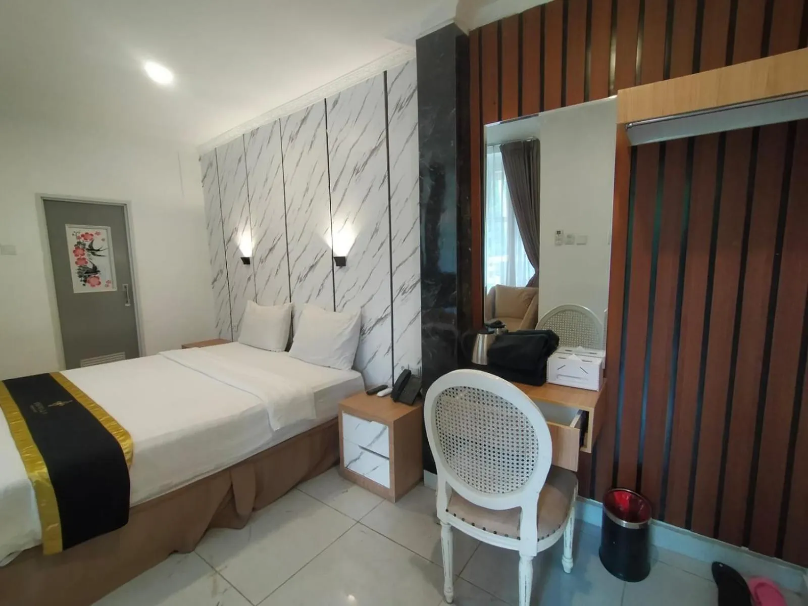 Bedroom, Bed in Chevilly Resort & Camp