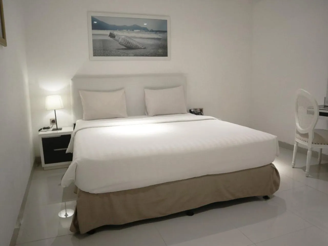 Bed in Chevilly Resort & Camp