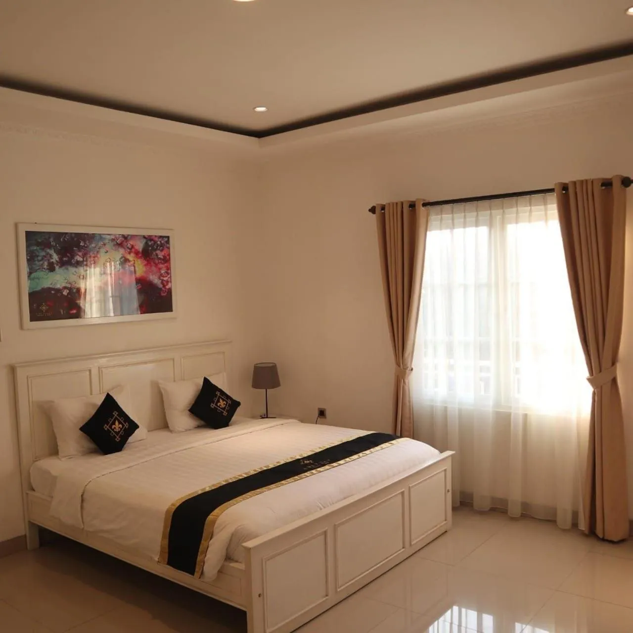 Bed in Chevilly Resort & Camp