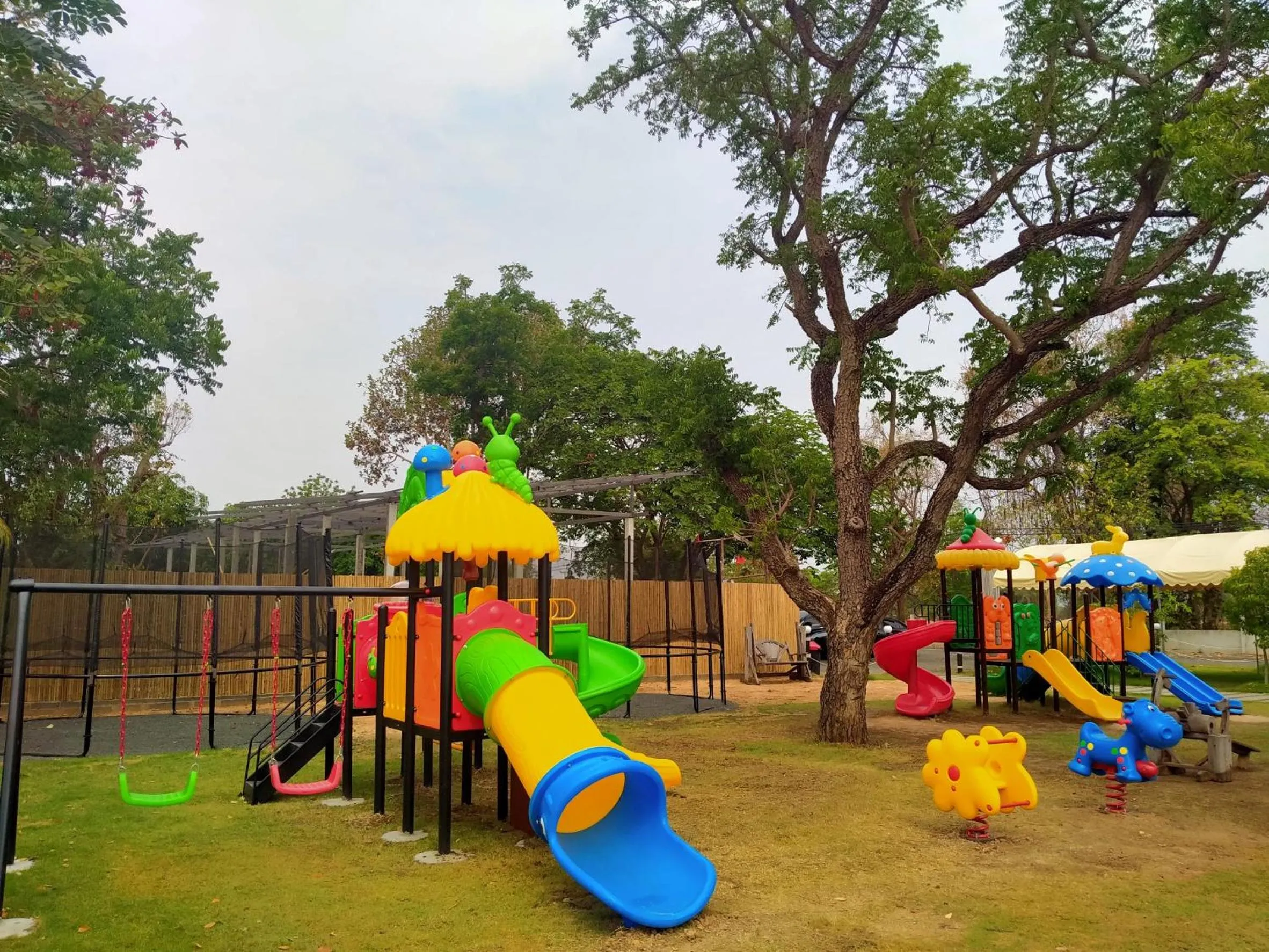 Children play ground in wuadaeng villa