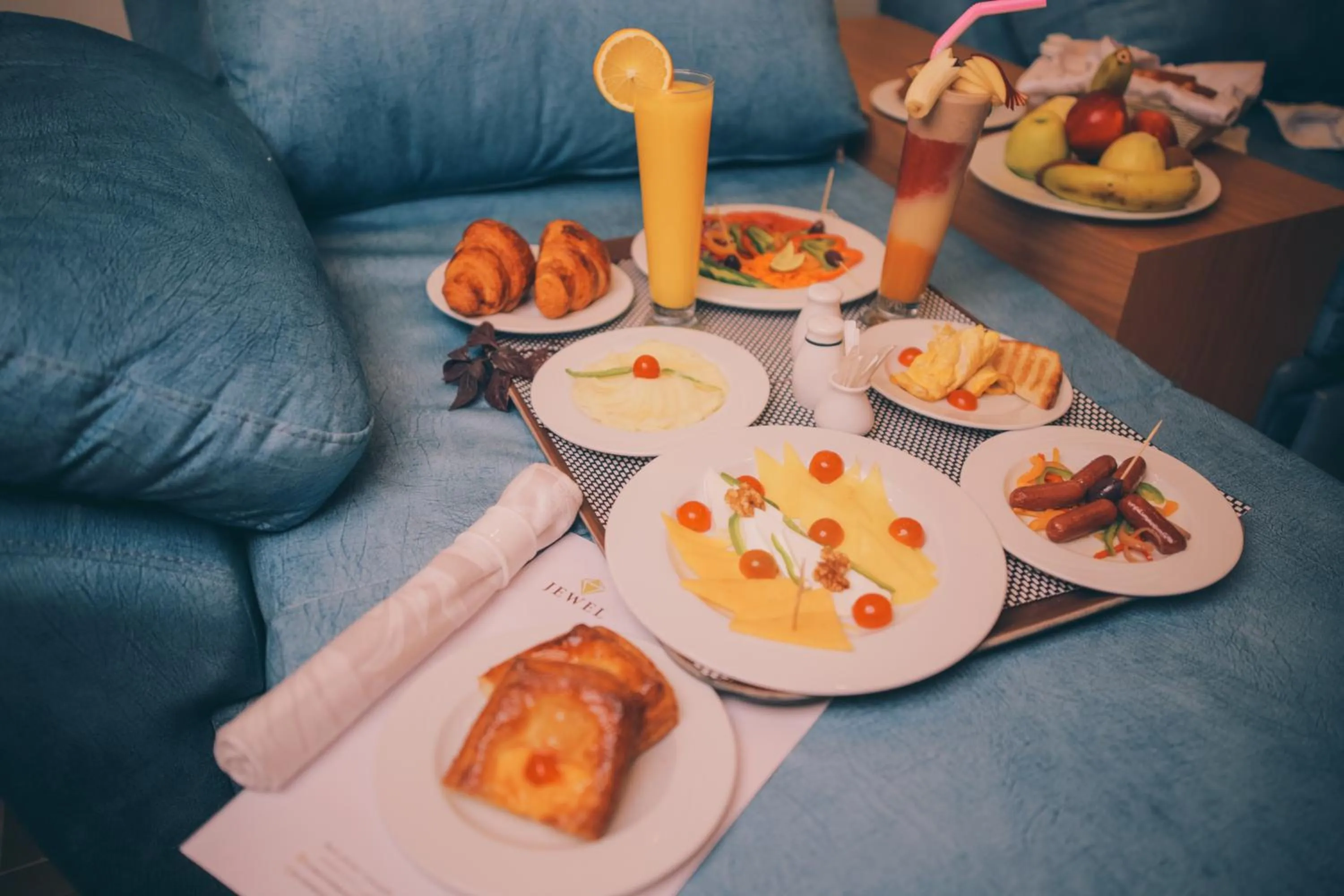 Restaurant/places to eat in Jewel Green Mountain Hotel