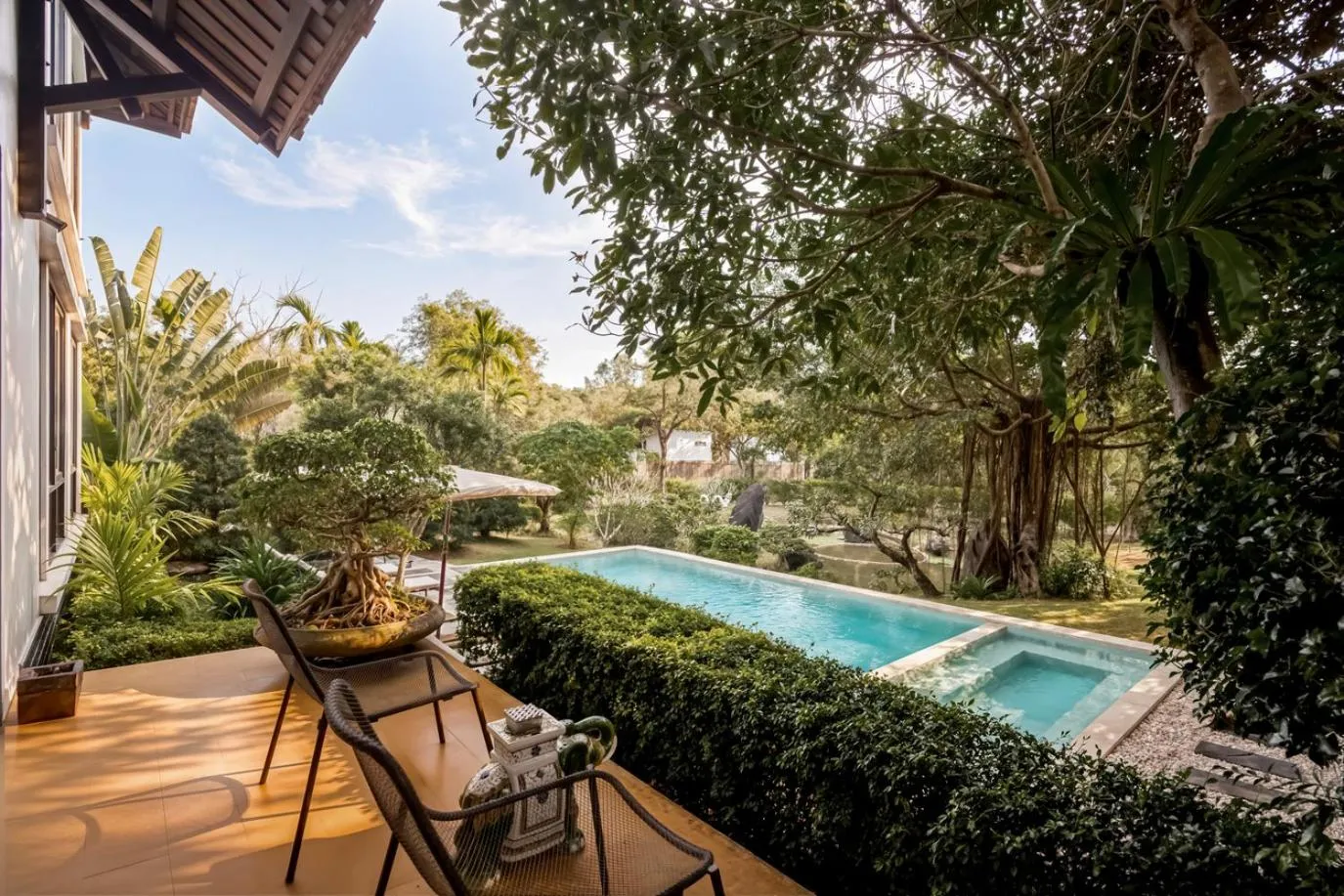 Swimming pool in aNhill Boutique