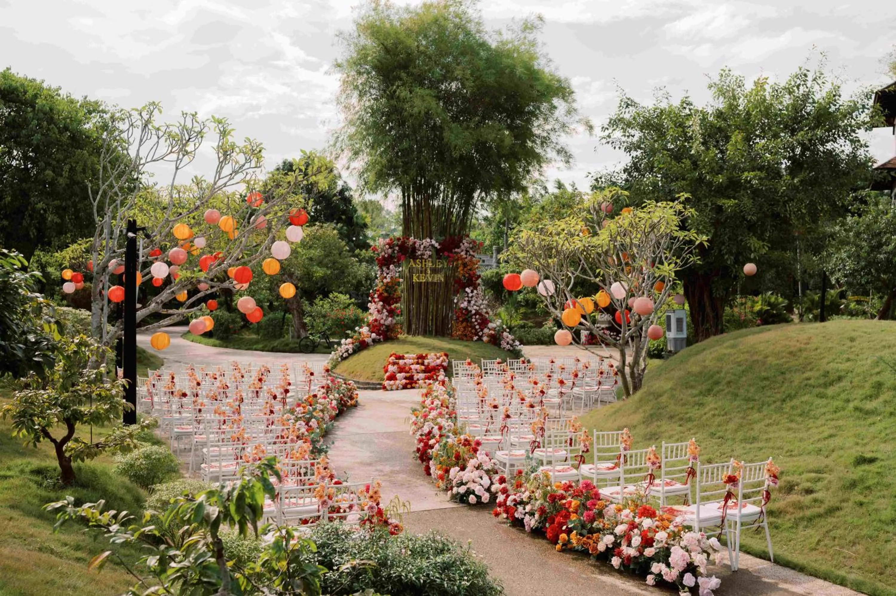 wedding in aNhill Boutique