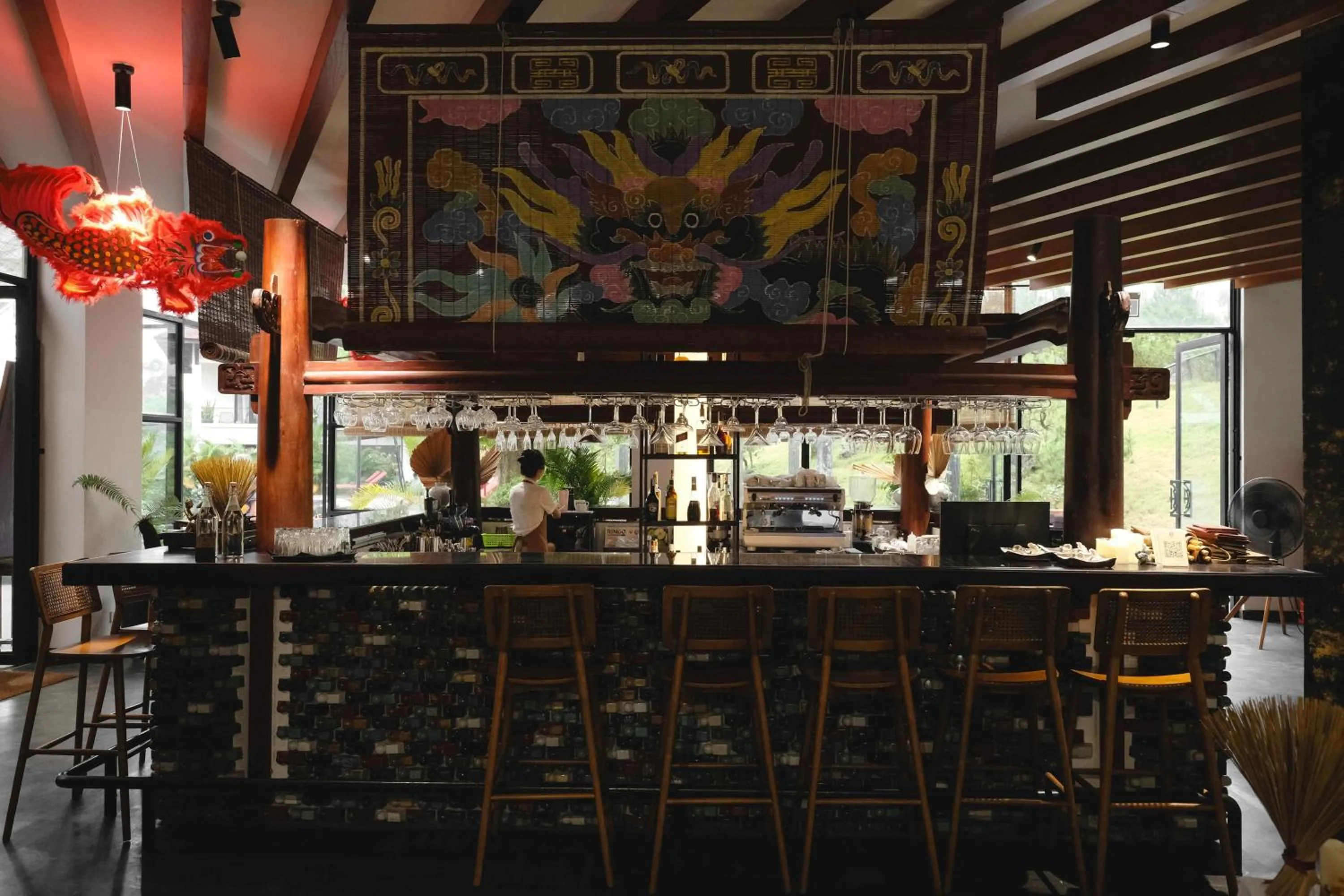 Lounge or bar in aNhill Boutique