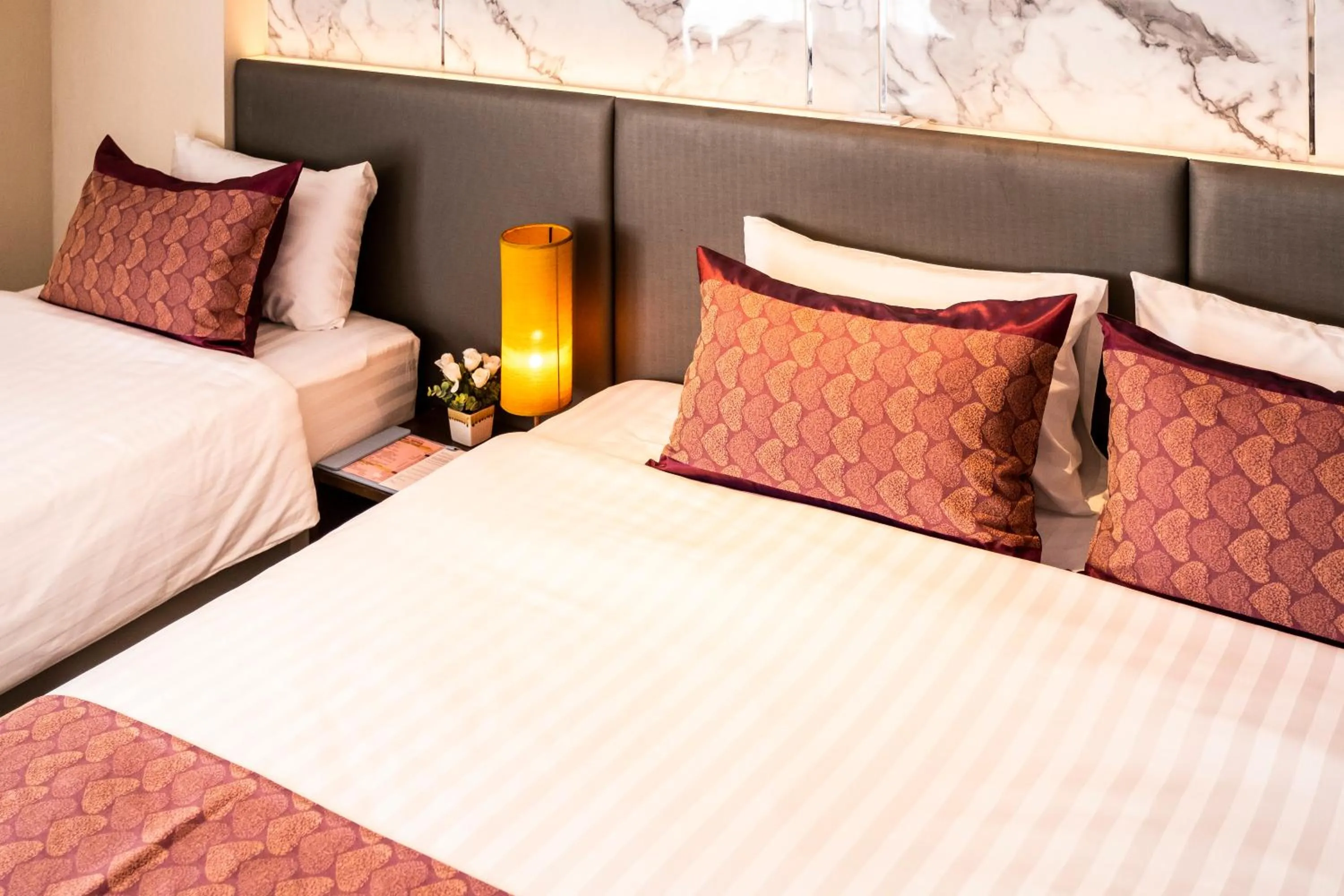 Bed in The Airport Courtyard Suvarnabhumi Airport