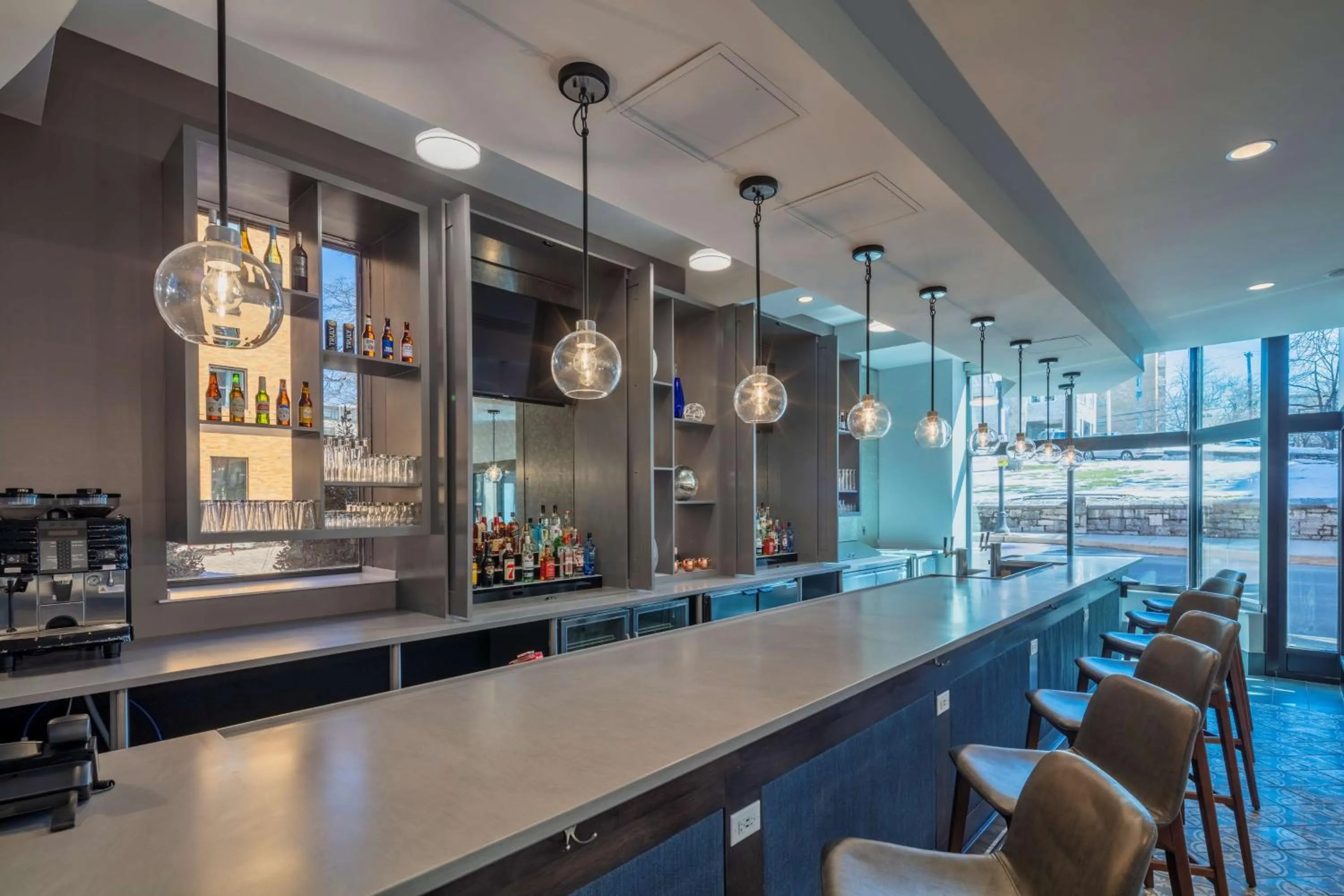 Restaurant/places to eat in Scholar State College, Tapestry Collection by Hilton