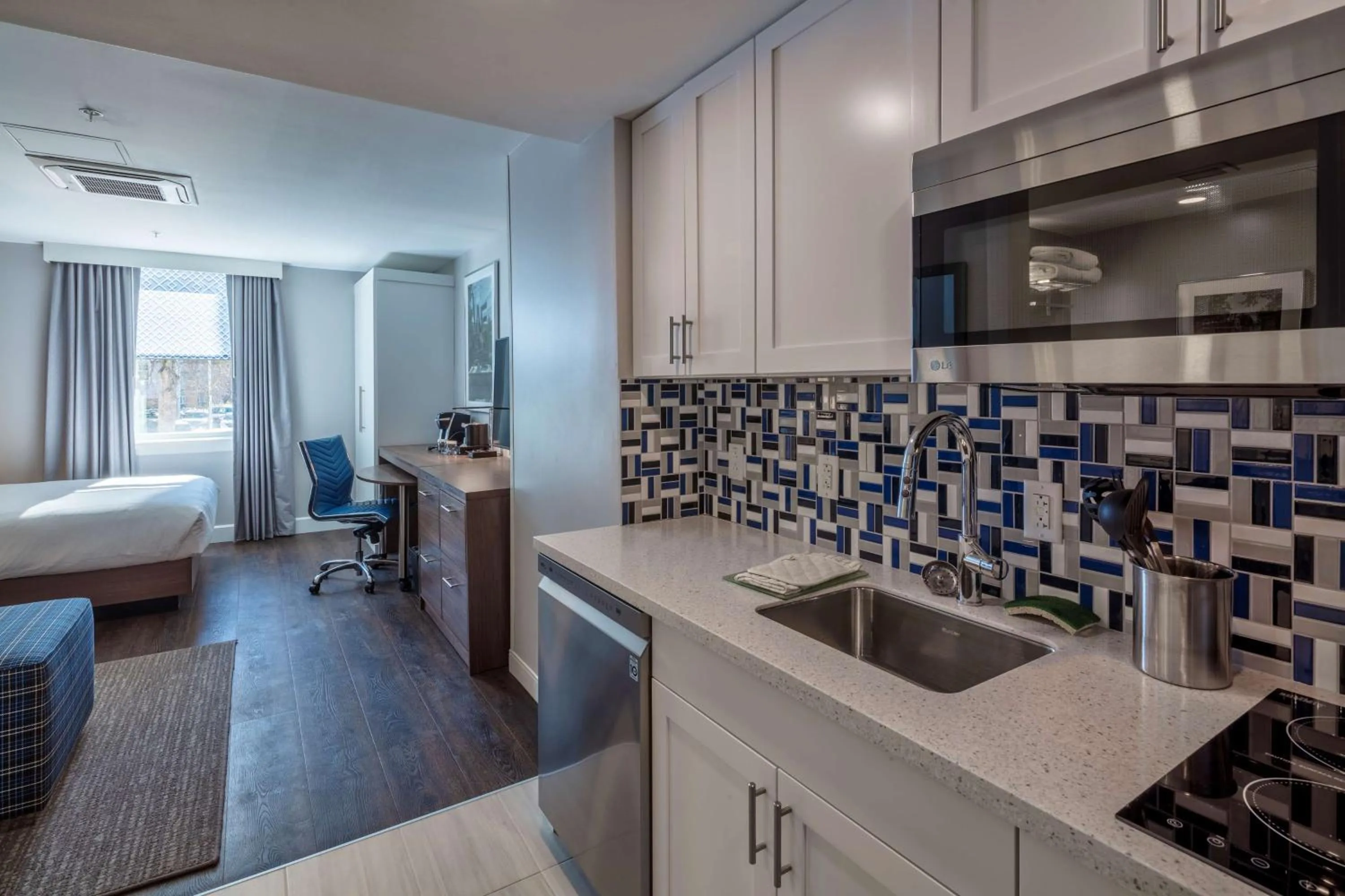 Bedroom, Bed in Scholar State College, Tapestry Collection by Hilton