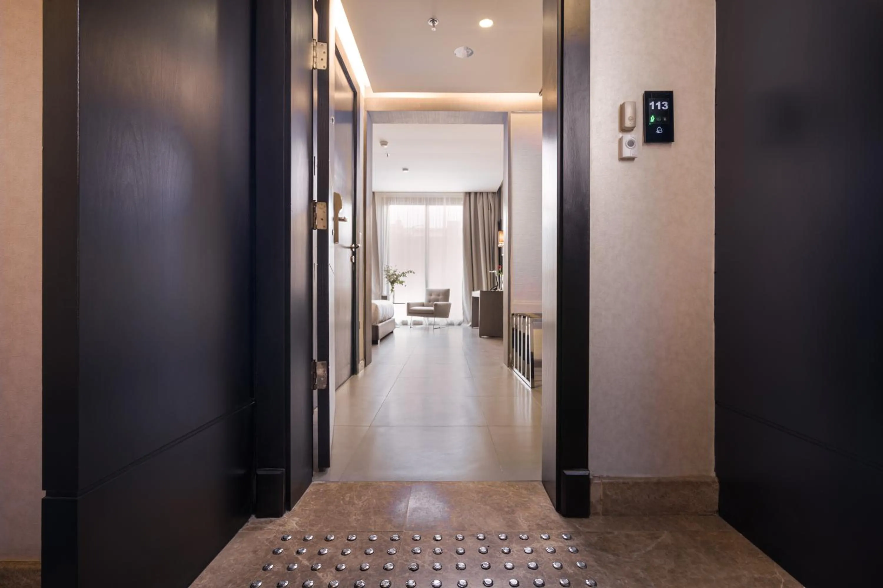 Bedroom in Joudyan King Road Jeddah by Elafجوديان طريق الملك جدة