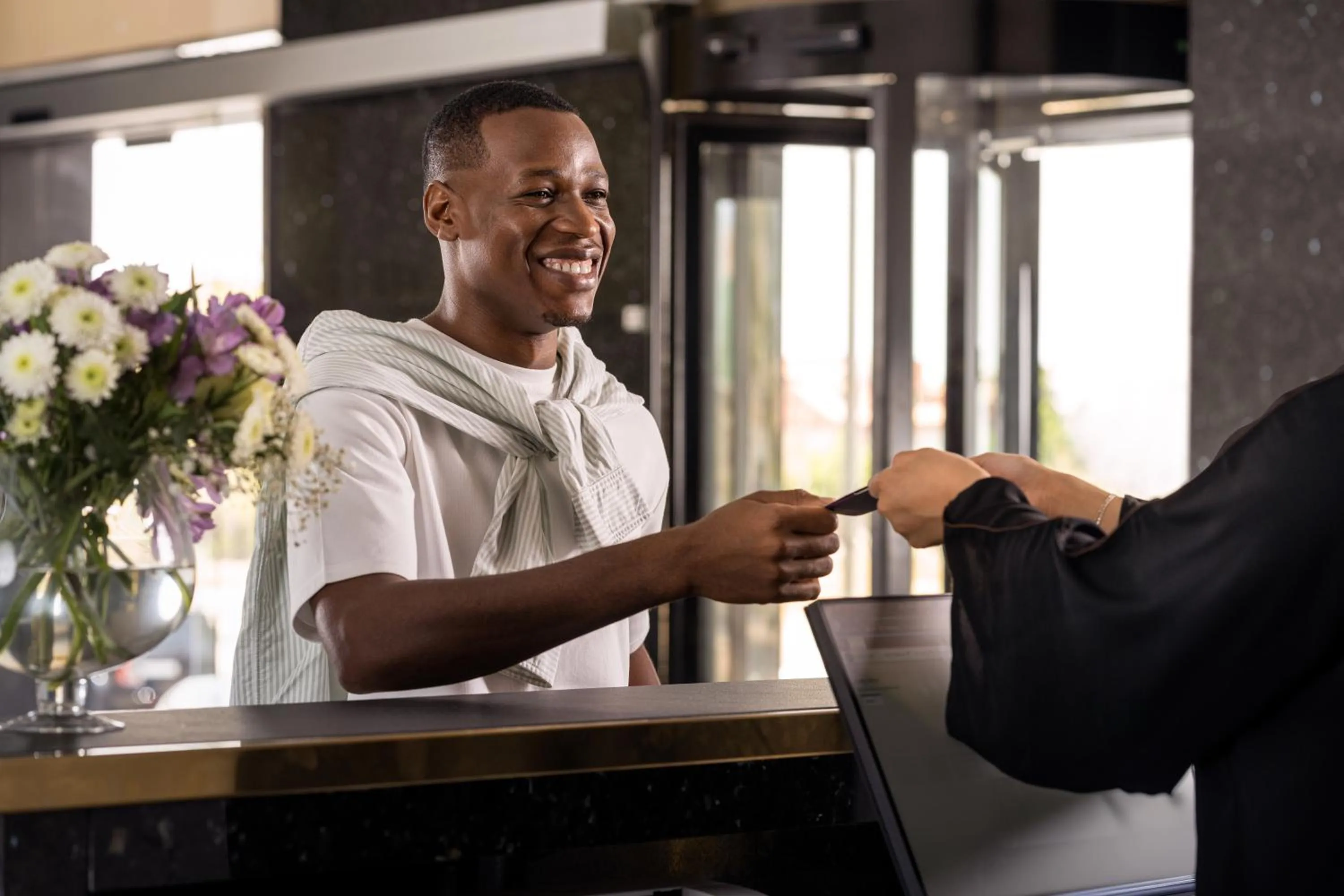 Lobby or reception in Joudyan King Road Jeddah by Elafجوديان طريق الملك جدة