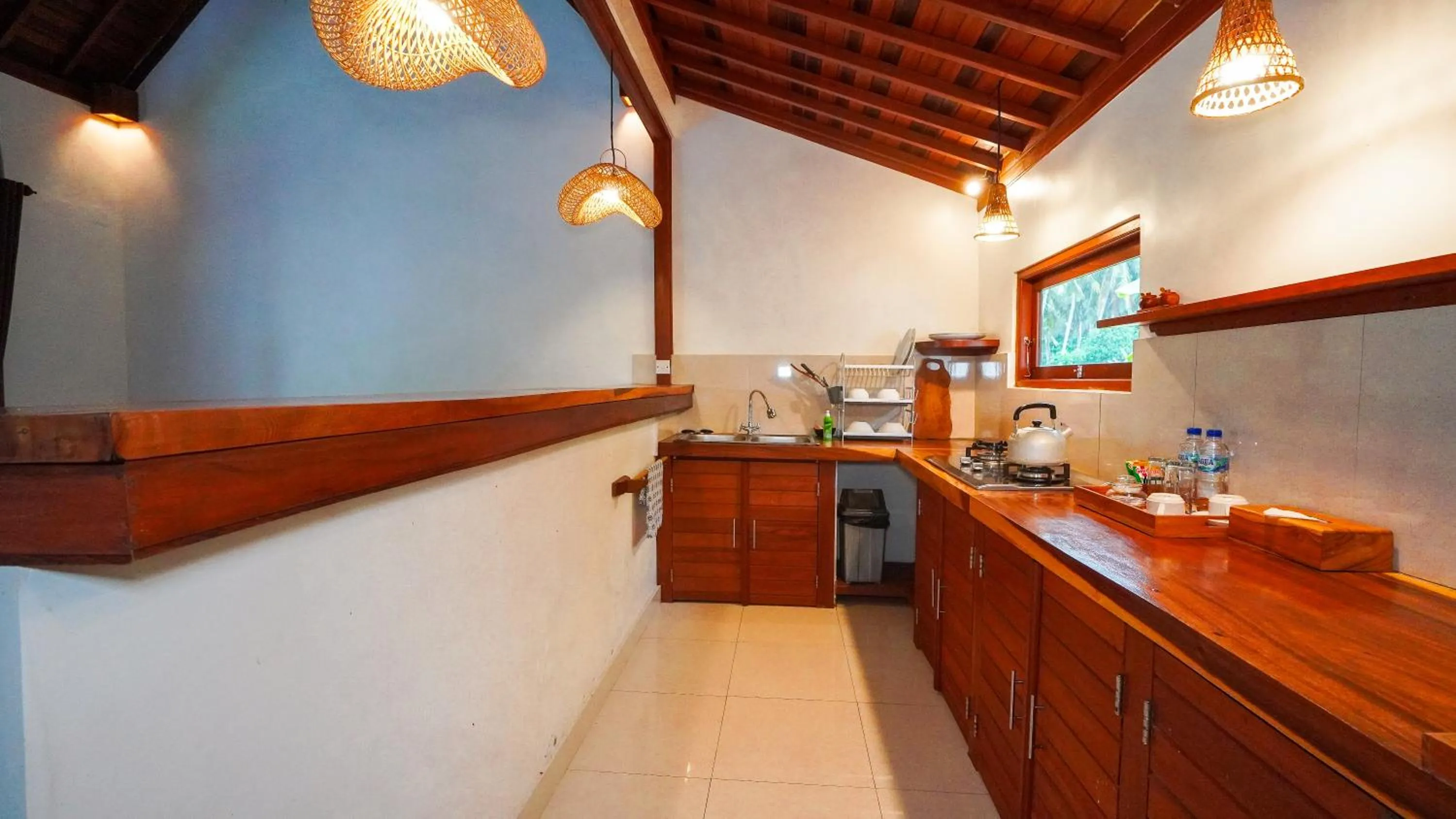 Green Coconut Cottage