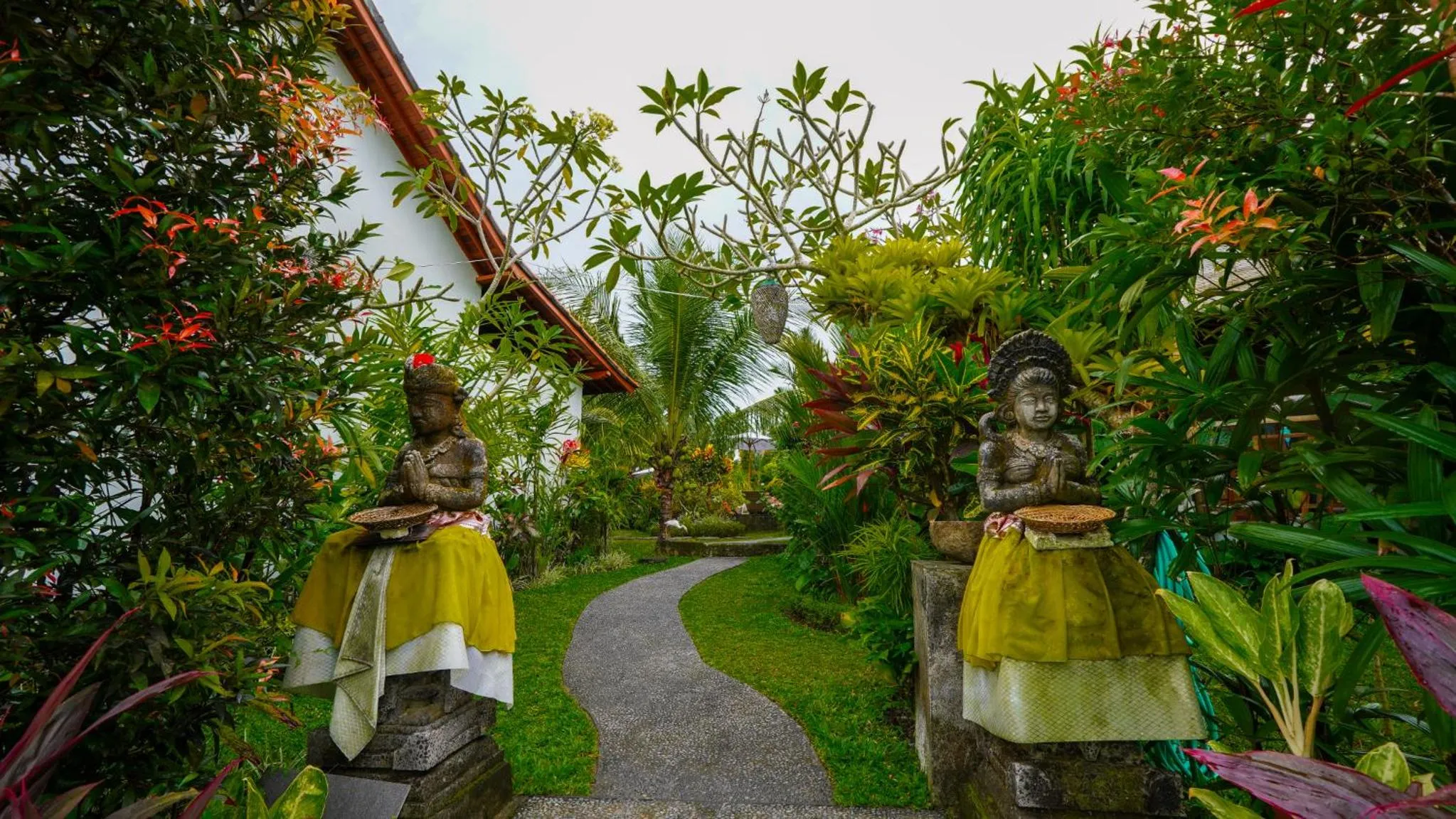 Garden view in Green Coconut Cottage