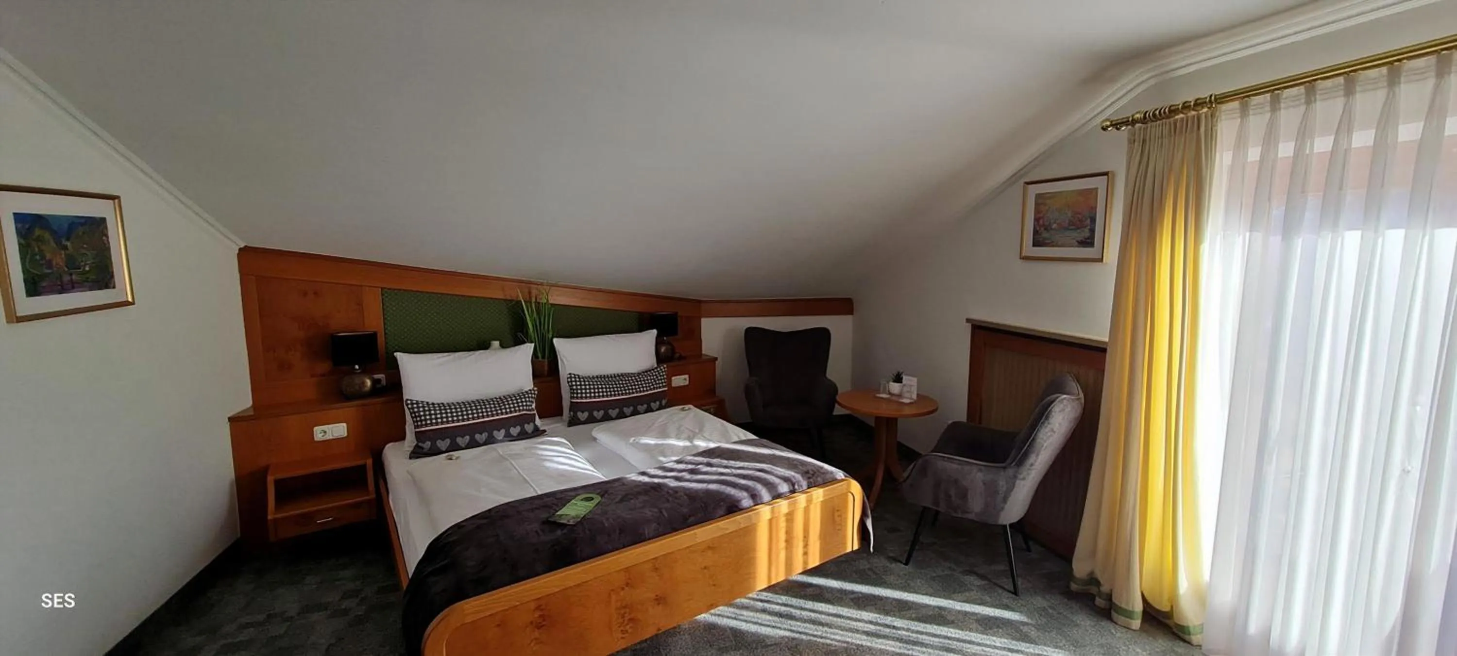 Photo of the whole room, Bed in Hotel Quellenhof