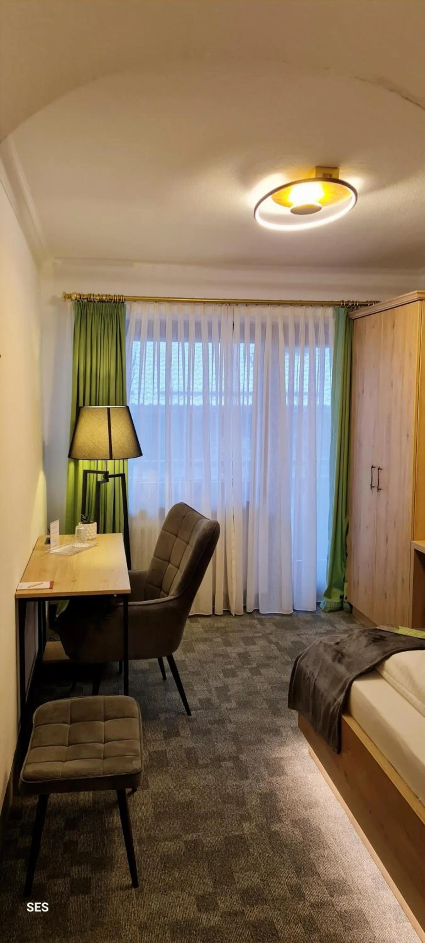 Photo of the whole room, Bed in Hotel Quellenhof