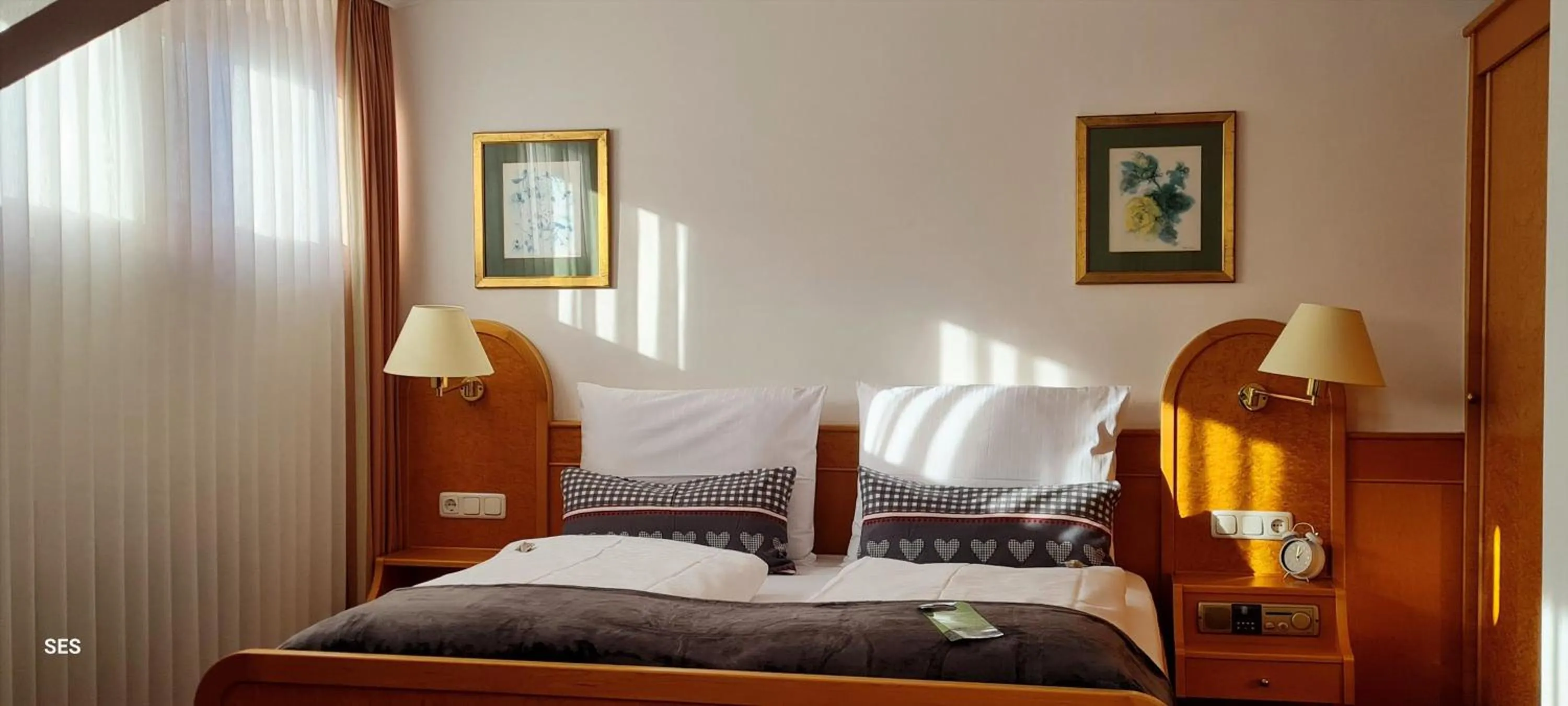 Photo of the whole room, Bed in Hotel Quellenhof