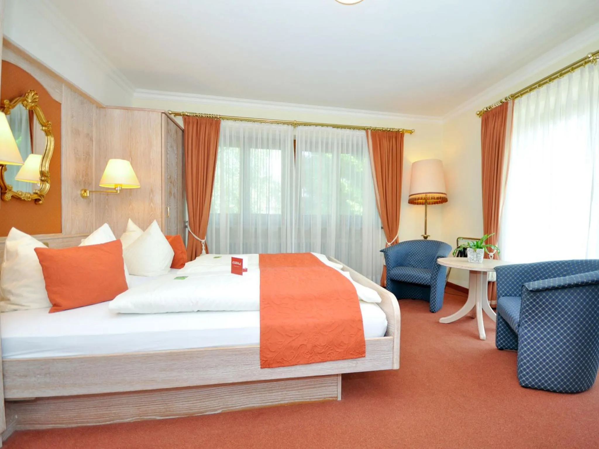 Photo of the whole room, Bed in Hotel Quellenhof