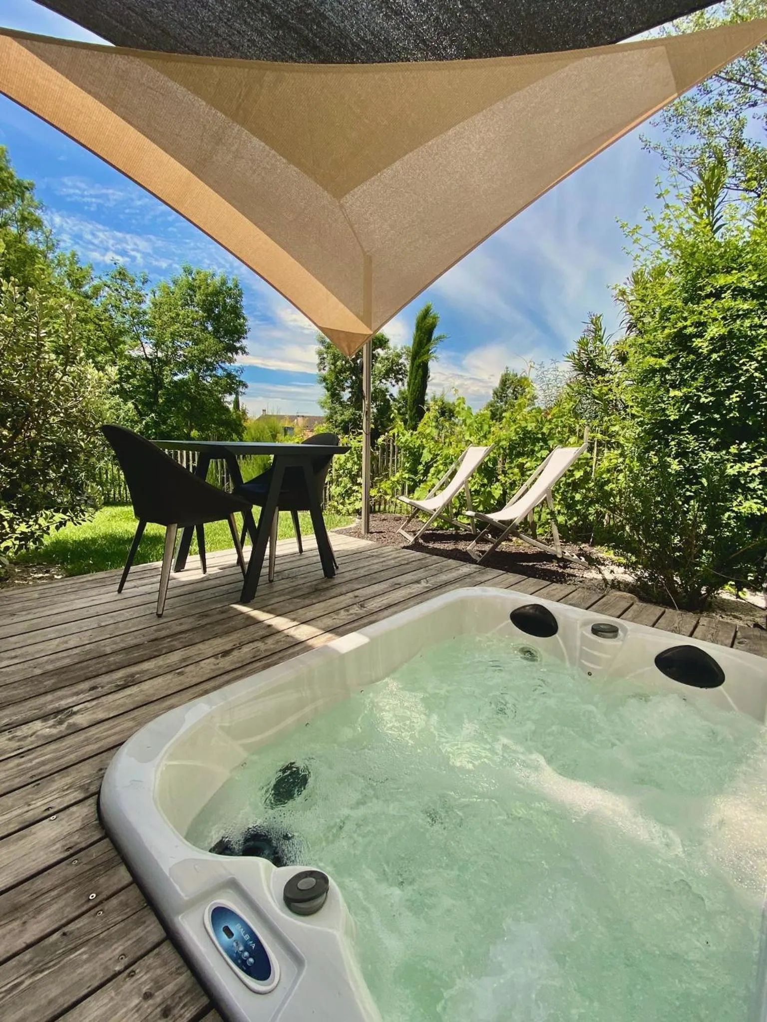 Chambres avec Jacuzzi privatif - Kassiopée Bed & Spa