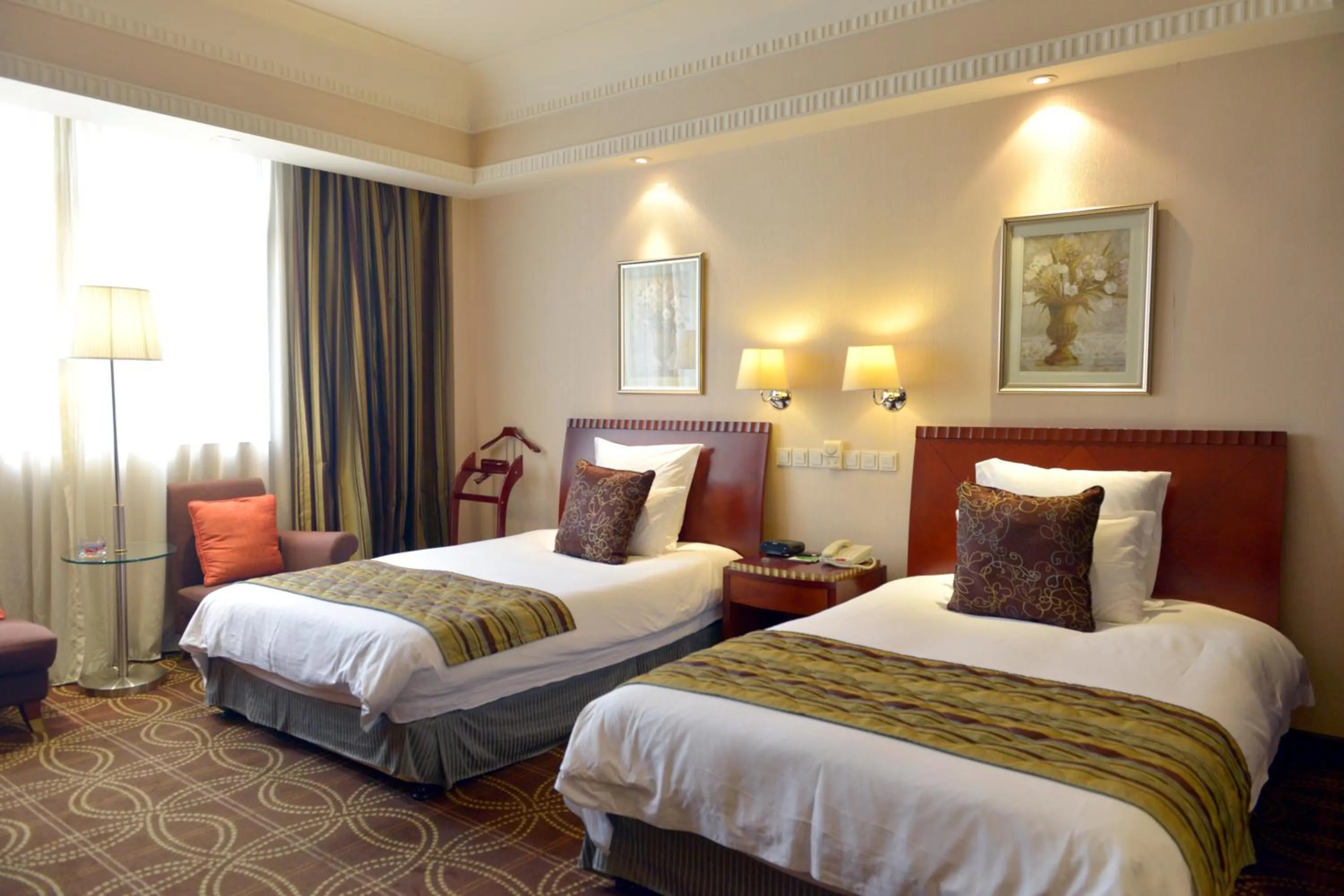 Hengshan Picardie Hotel