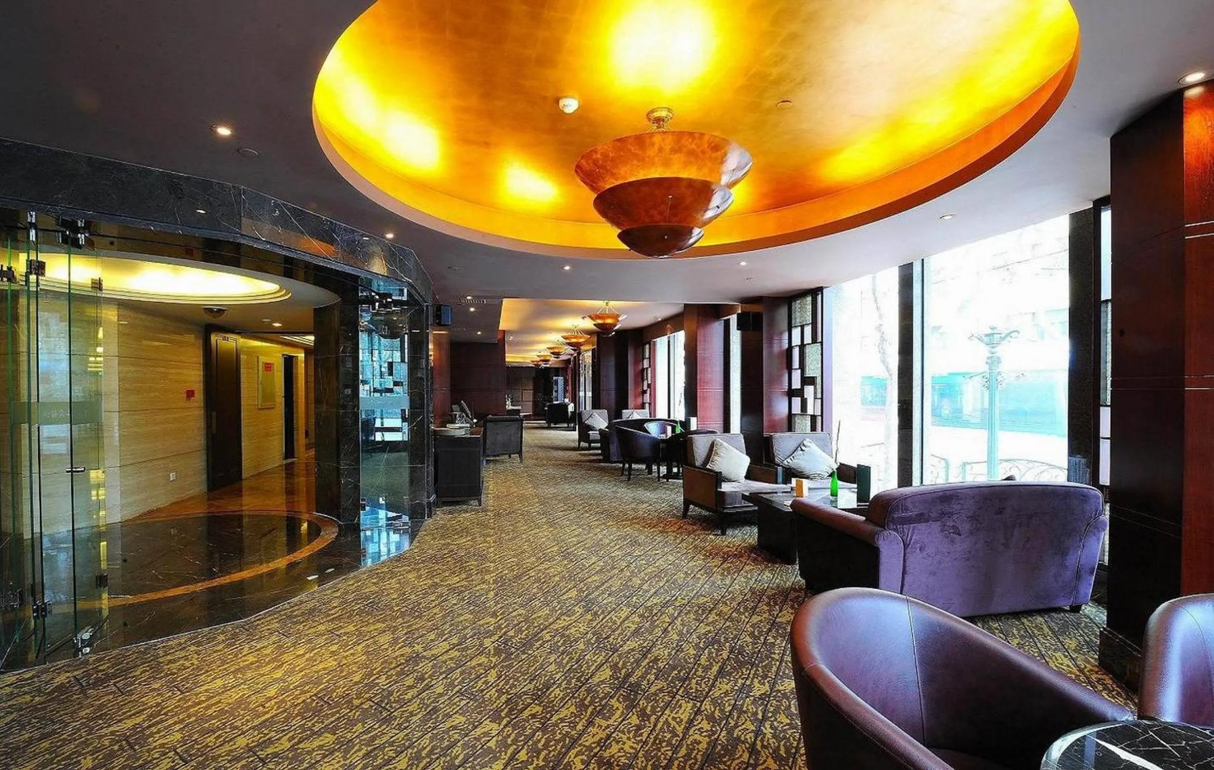 Lobby or reception in Hengshan Picardie Hotel