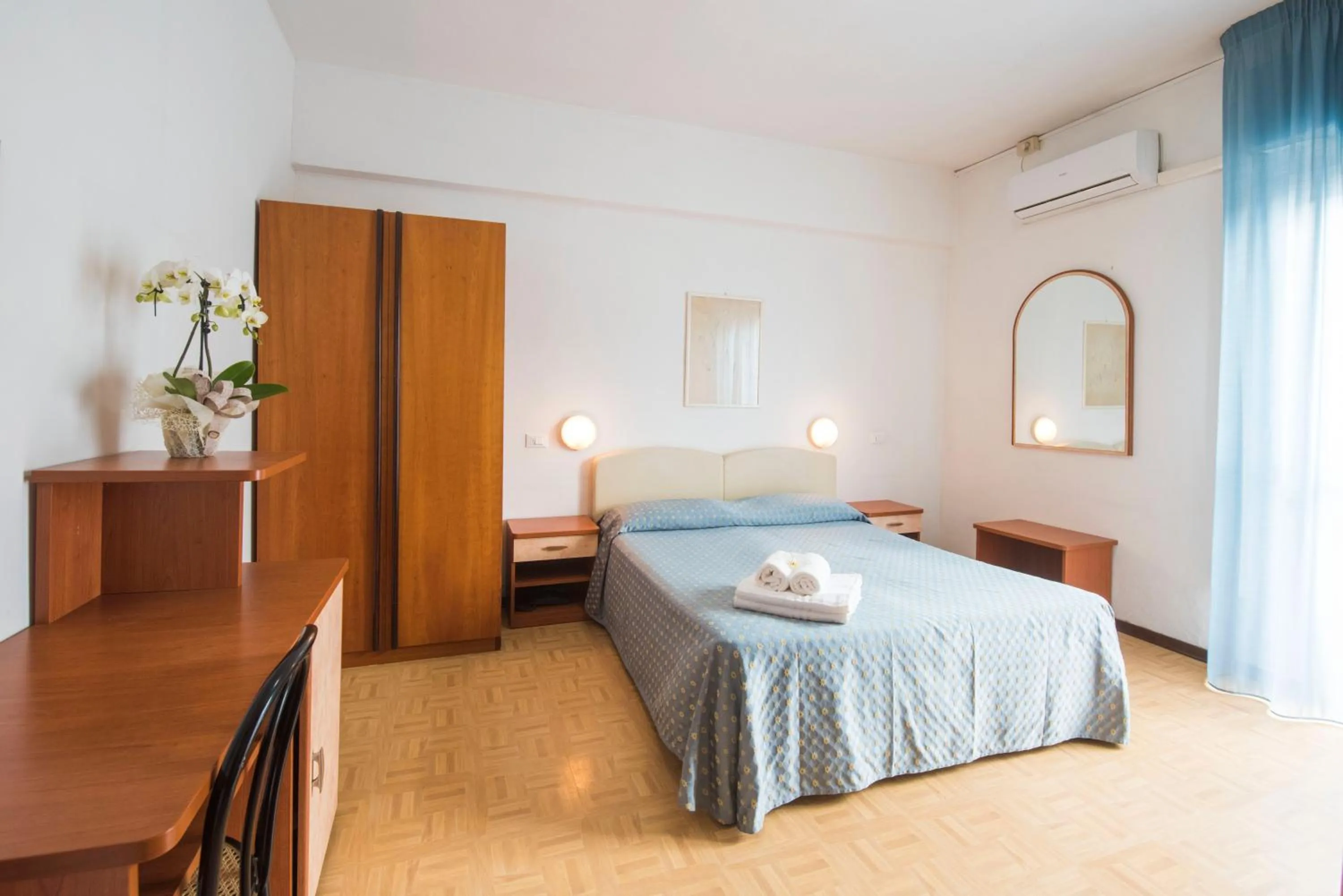 Bed in Hotel Mariotti