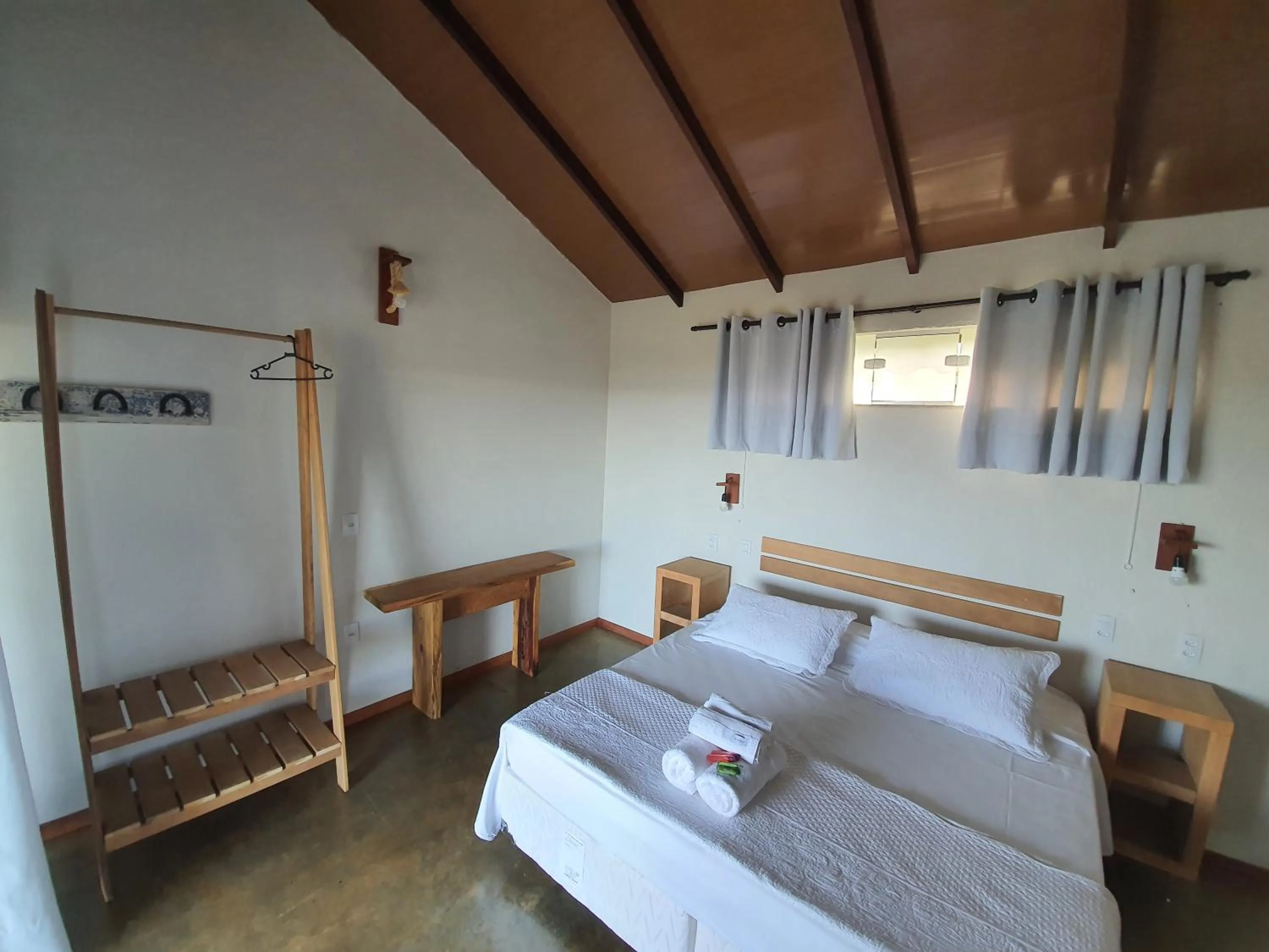Photo of the whole room, Bed in Pousada Terraço Guarapari