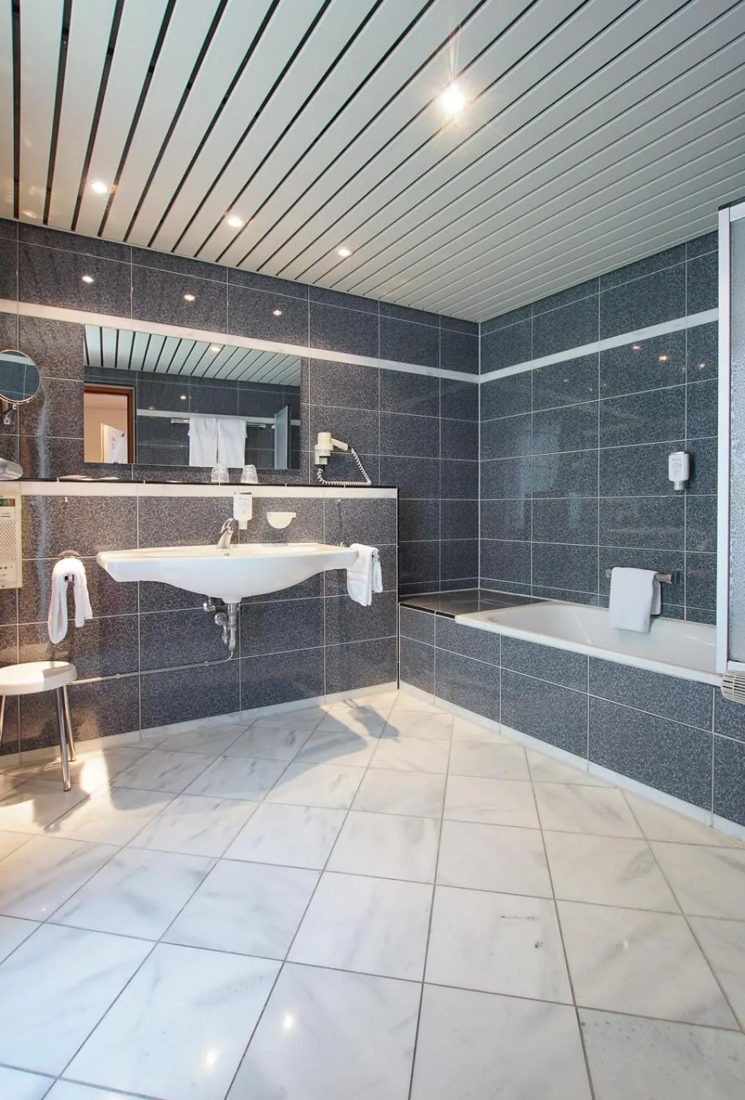 Bathroom in Hotel Stadt Breisach
