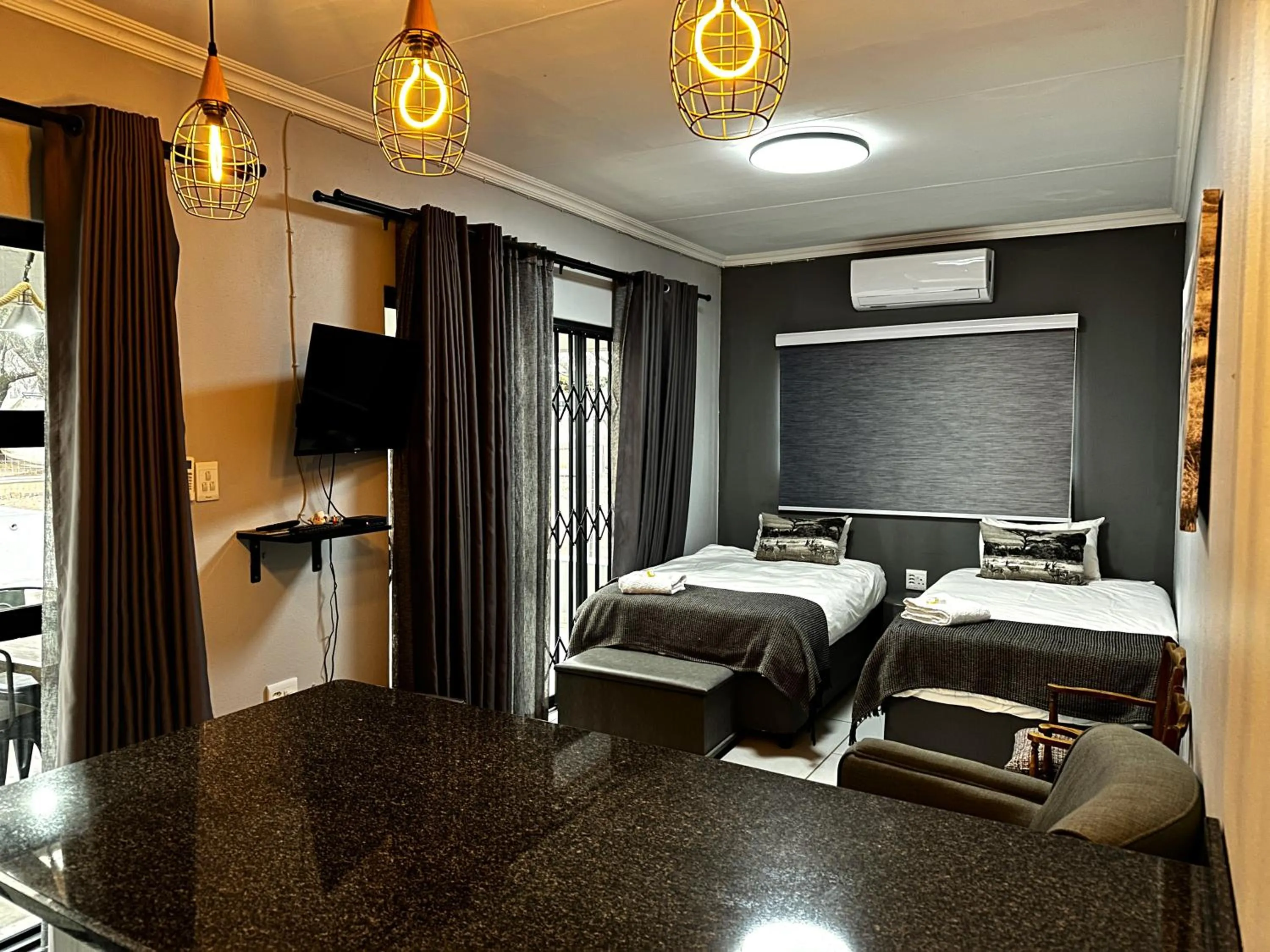 Family Room with Bathroom in Tula Baba Game Lodge