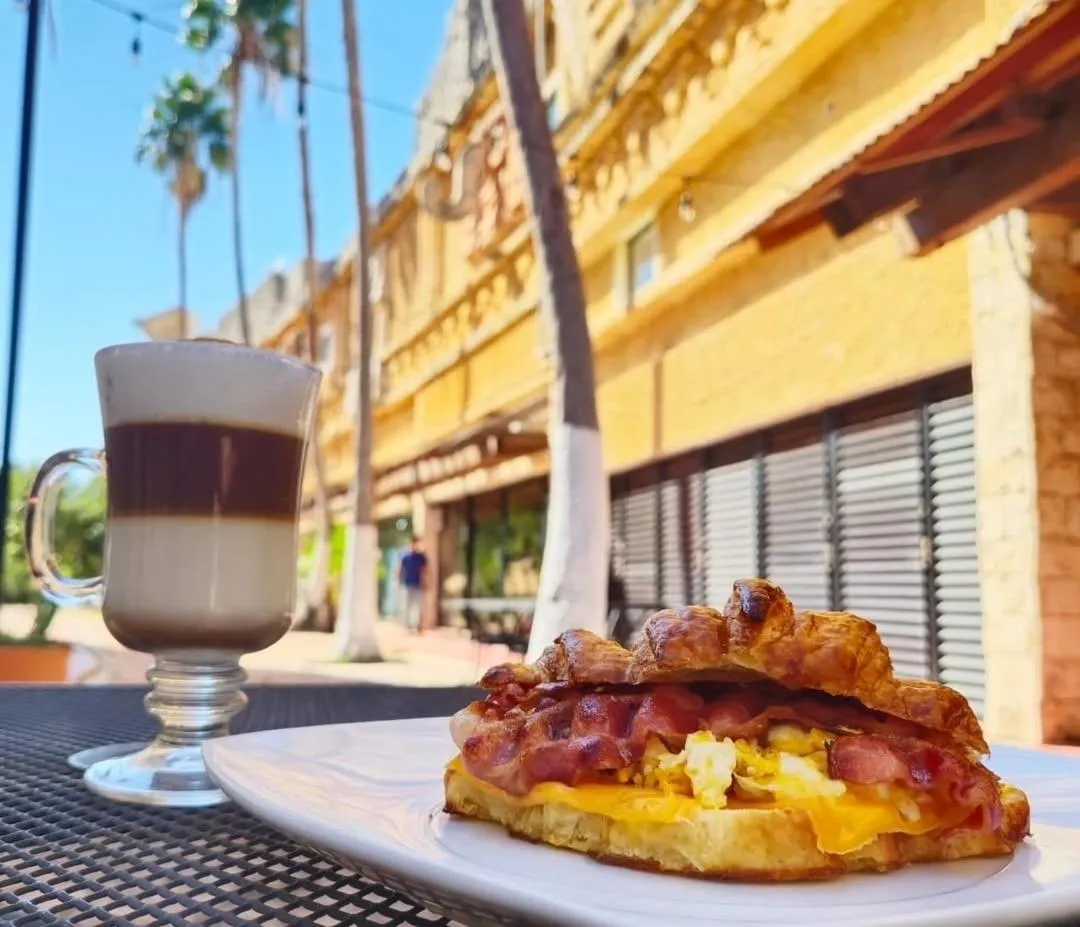 Restaurant/places to eat in Essenzia de Cancun