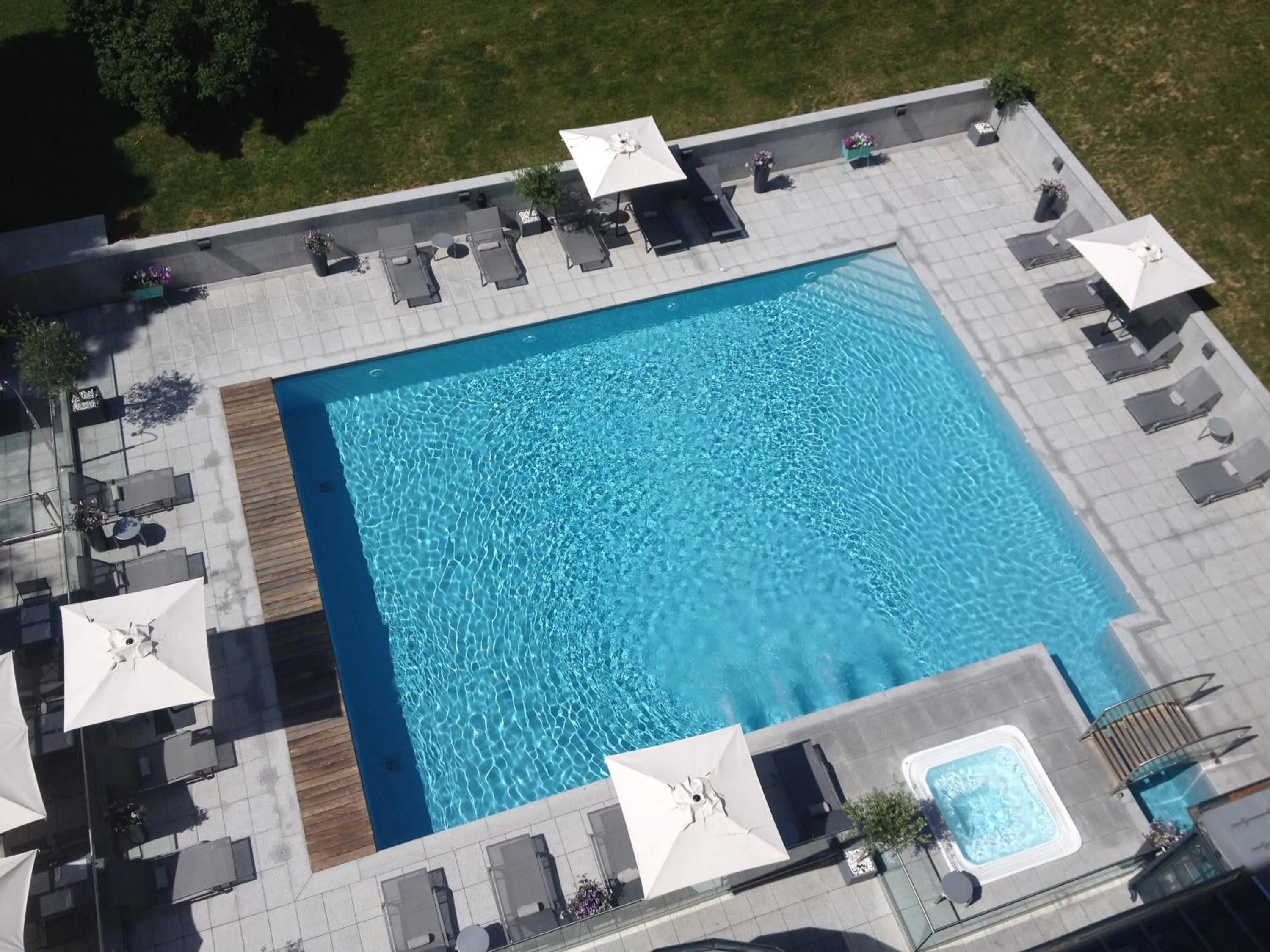 Swimming pool in Hôtel Mont-Blanc Chamonix
