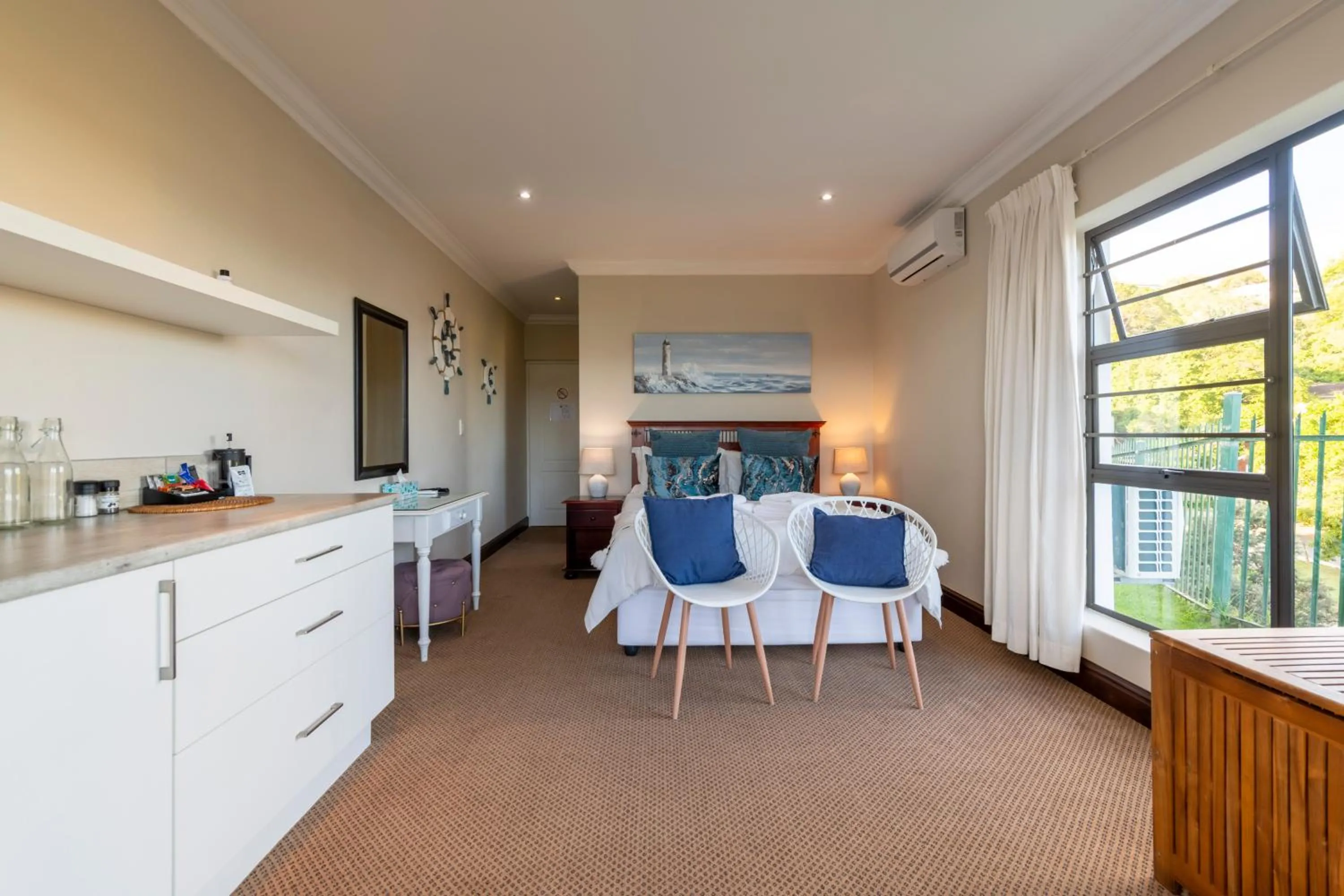 Bedroom in 6 On Protea