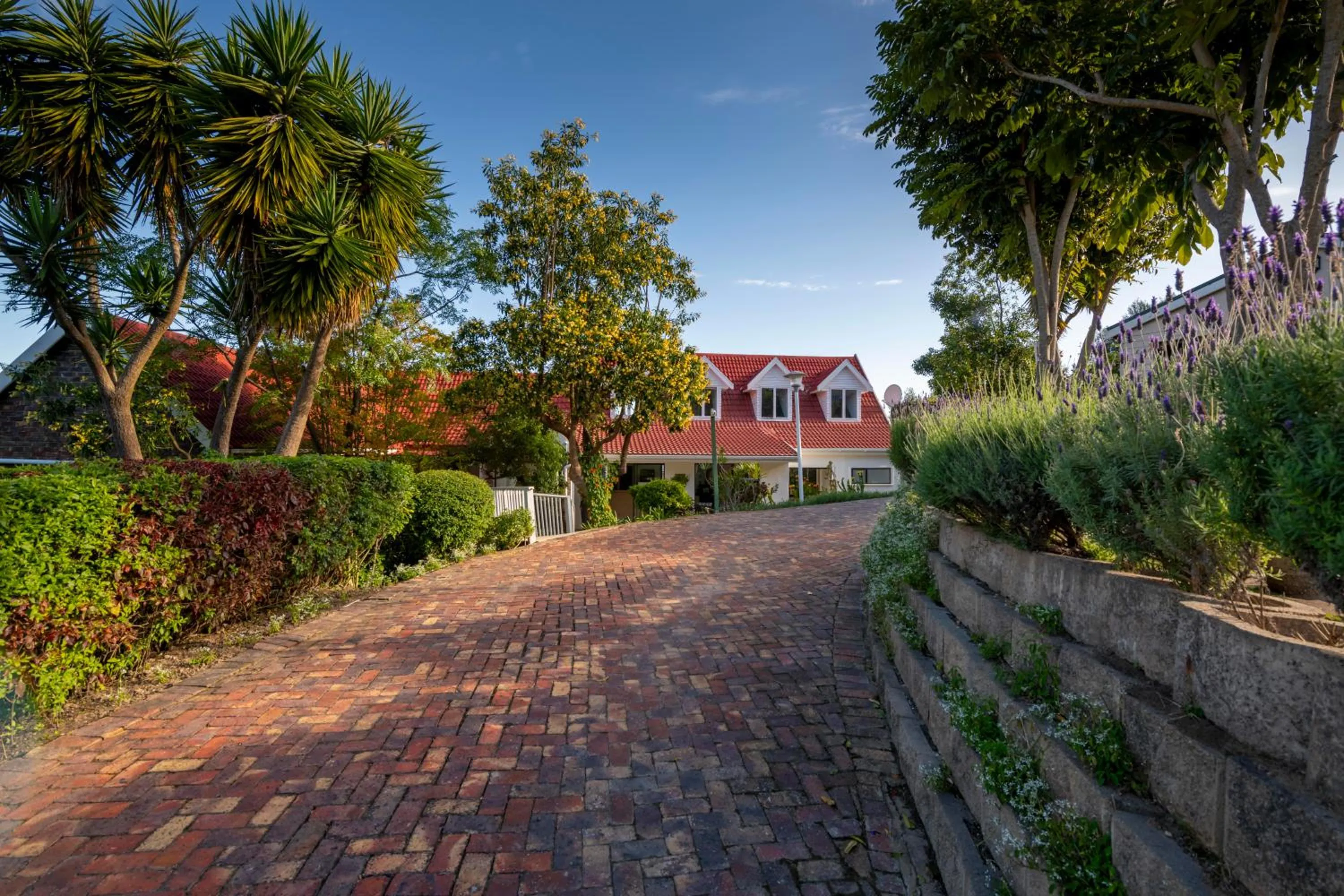 Property building in 6 On Protea