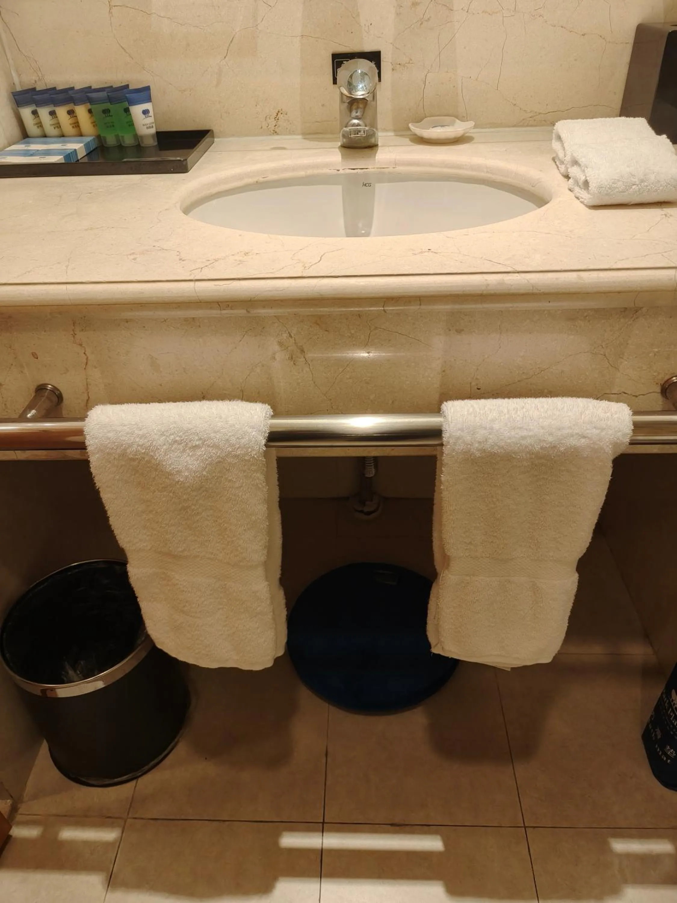 Bathroom in Park Plaza Beijing Science Park