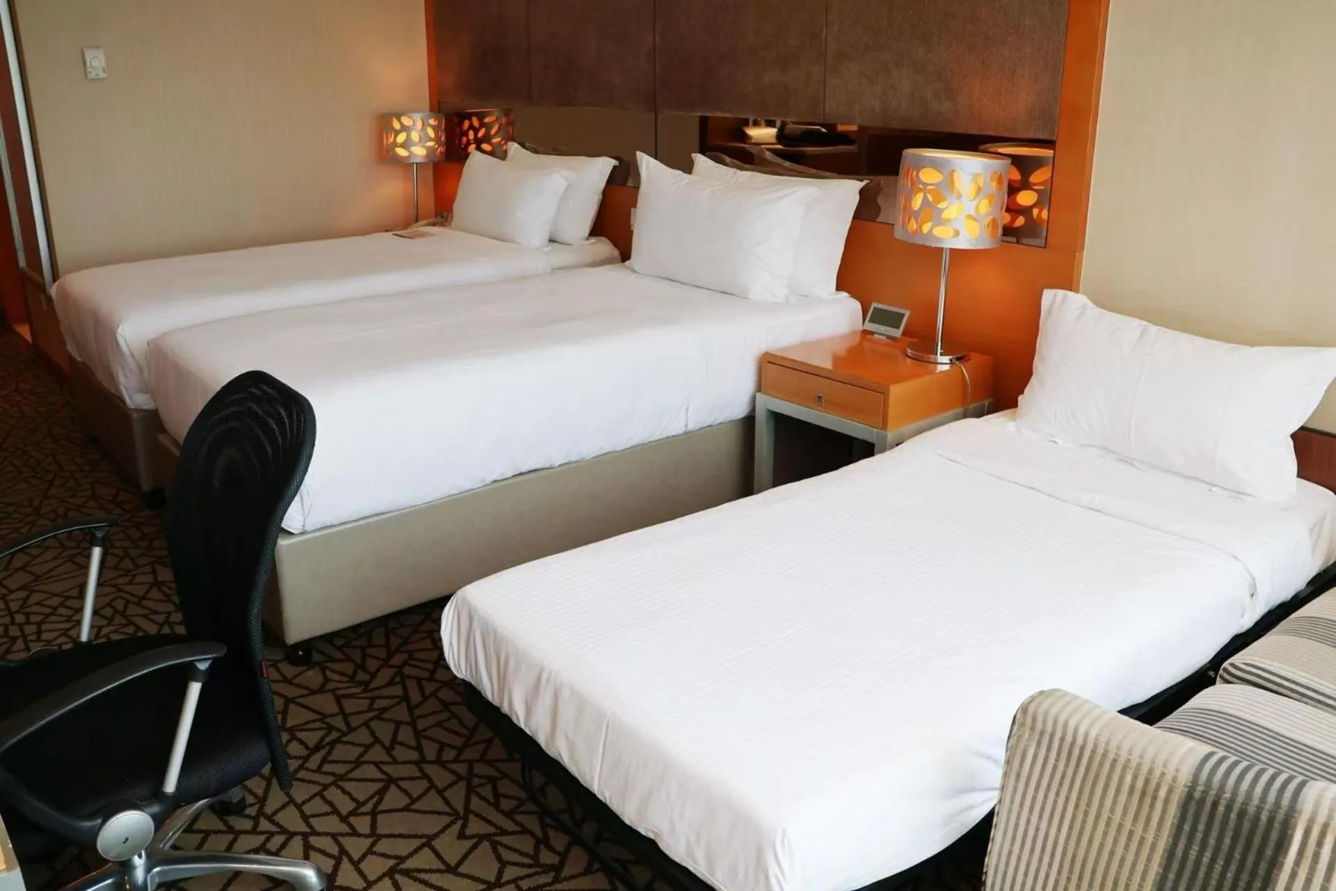 Bed in Park Plaza Beijing Science Park