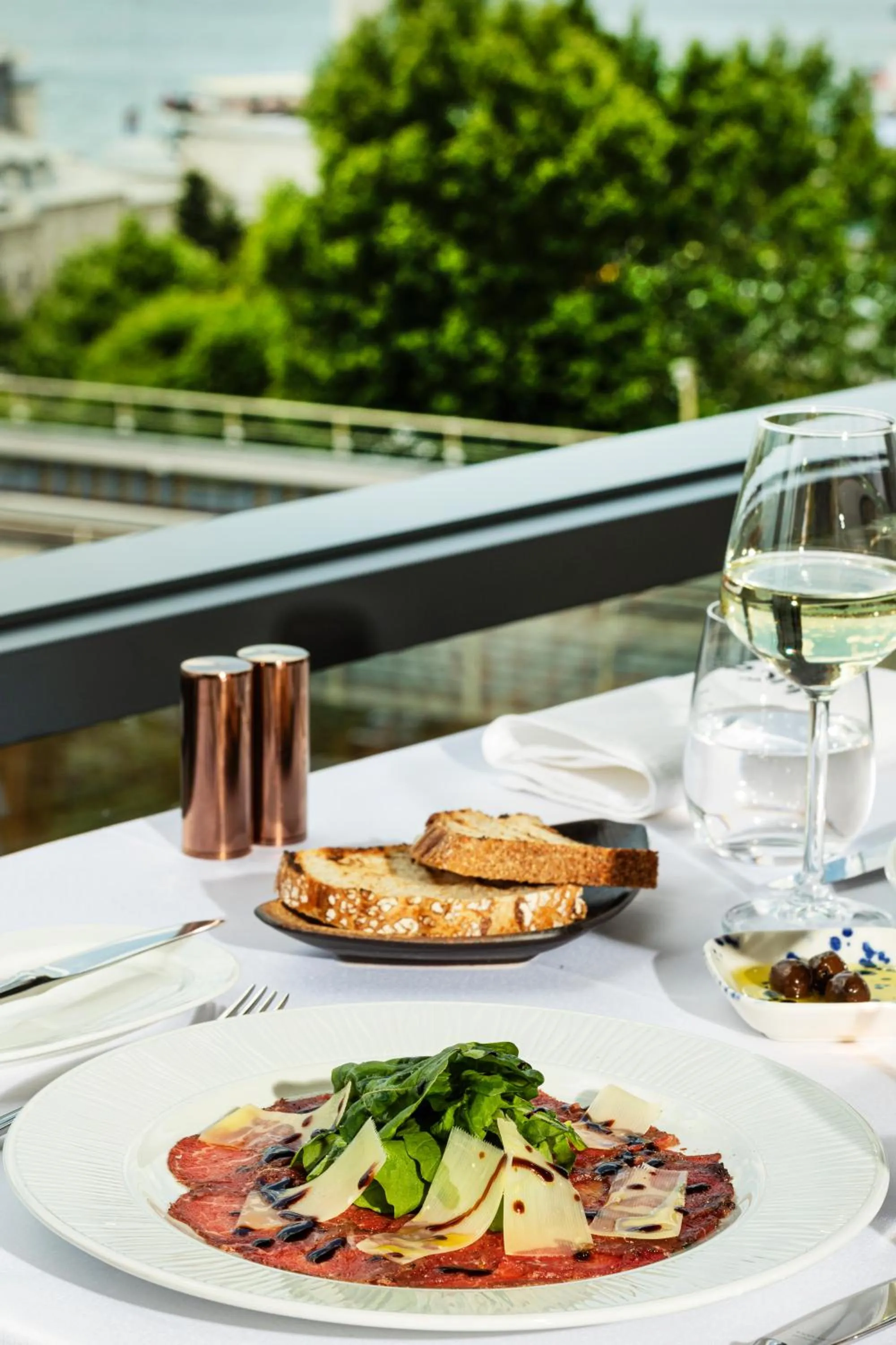 Food and drinks in The Halich Hotel Istanbul Karakoy - Special Category