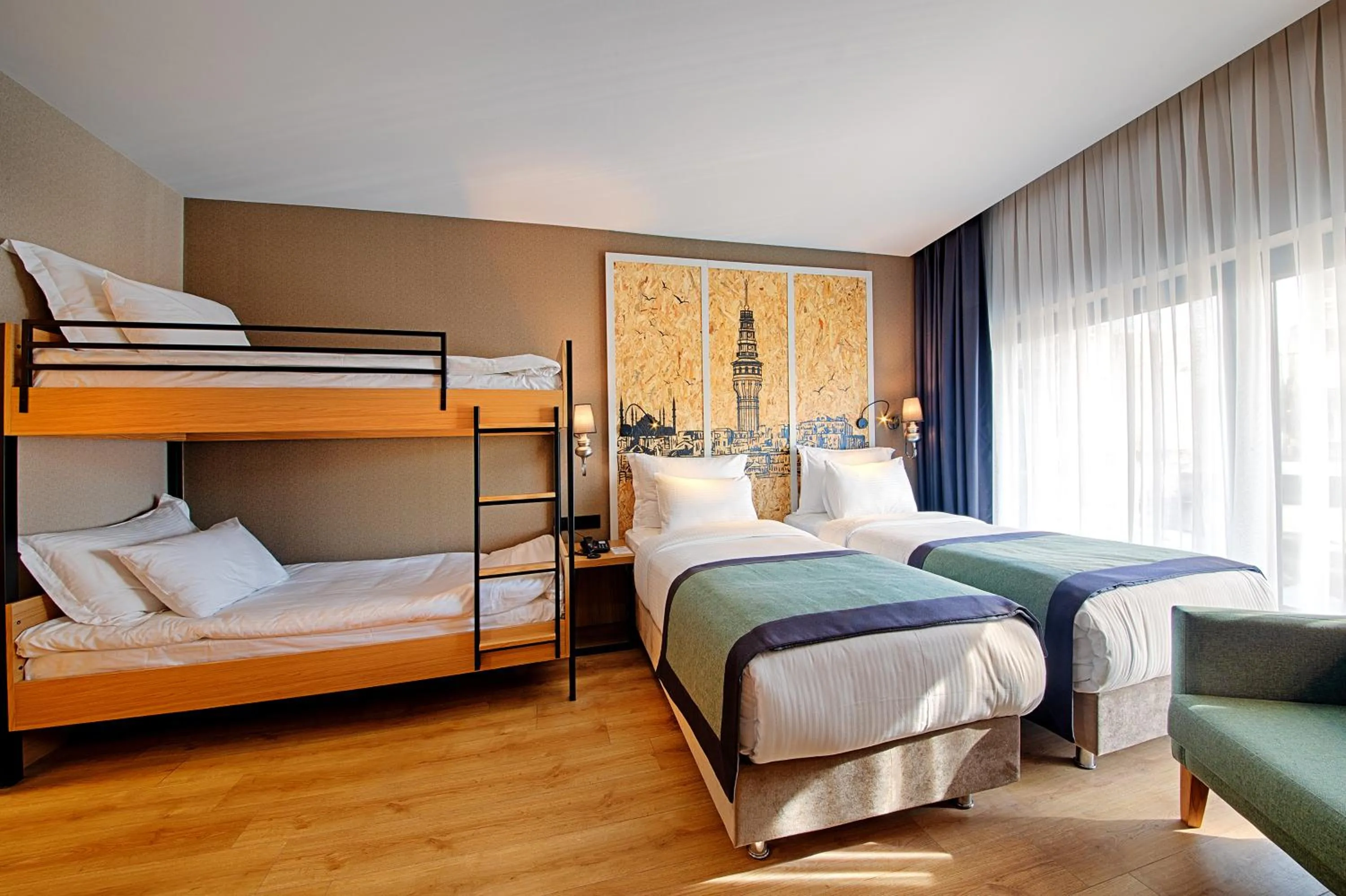 Photo of the whole room, Bed in The Halich Hotel Istanbul Karakoy - Special Category