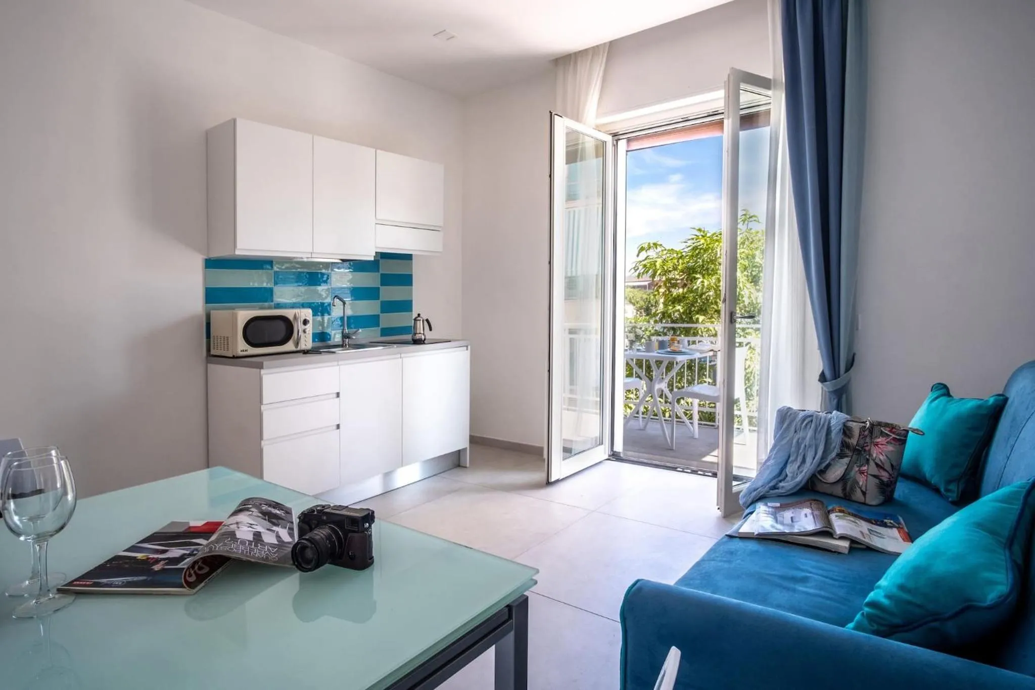 Communal lounge/ TV room in SorrentoVibes - Family Apartment in Sorrento Centre